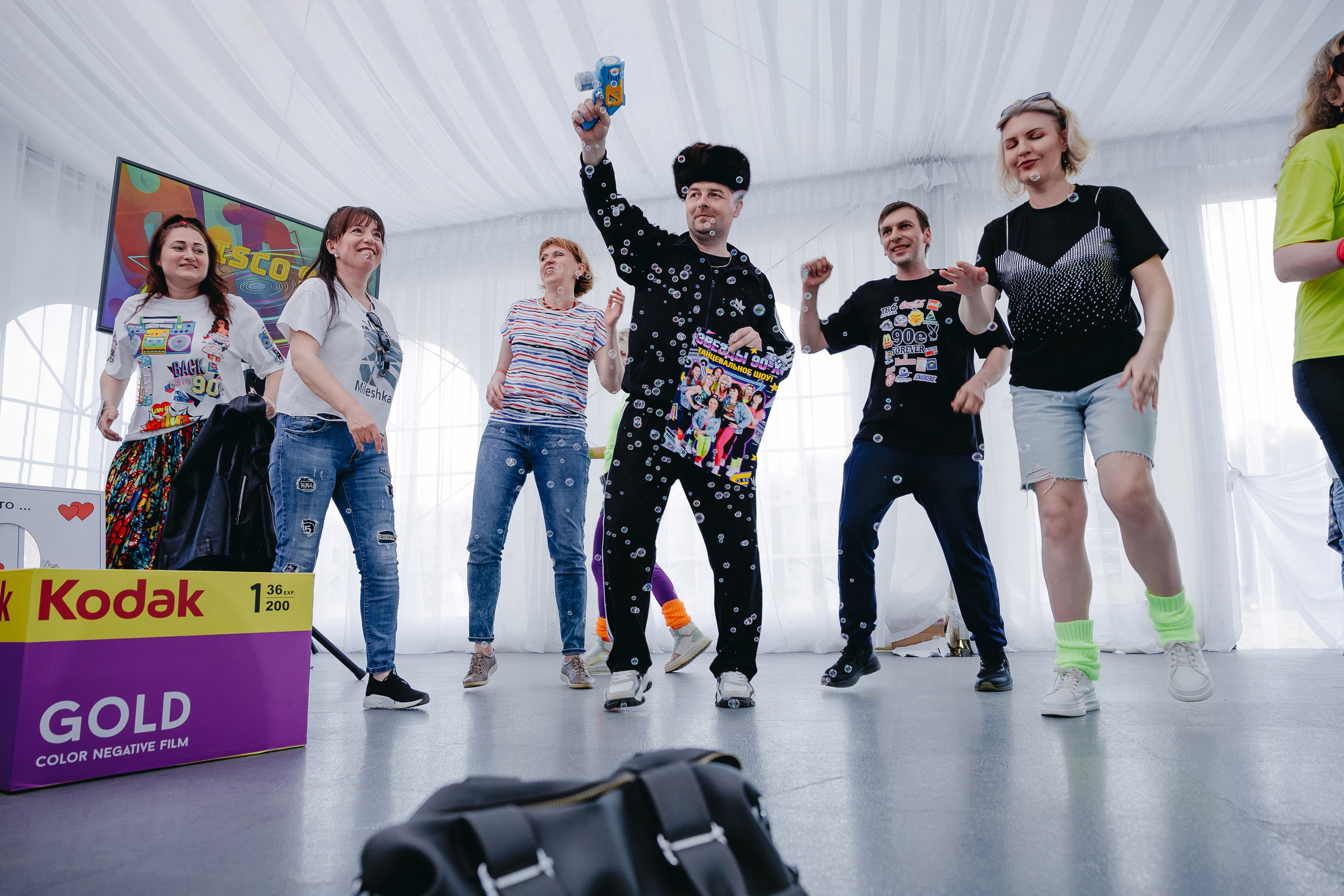 NikaStyle 22 года: назад в 90-Е (team building). Свадебный фотограф во Владимире Евгений Топаз
