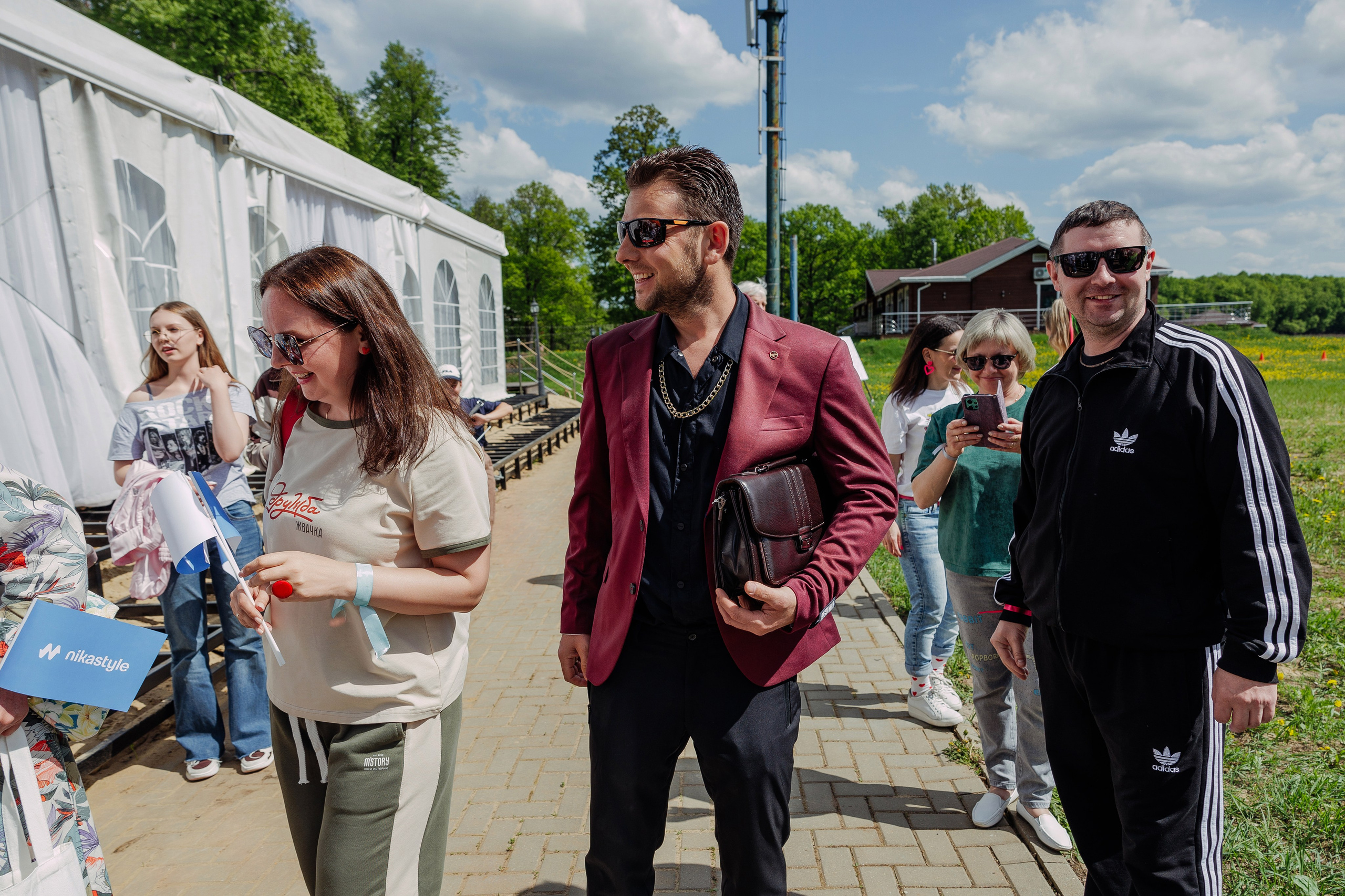 NikaStyle 22 года: назад в 90-Е (team building). Свадебный фотограф во Владимире Евгений Топаз