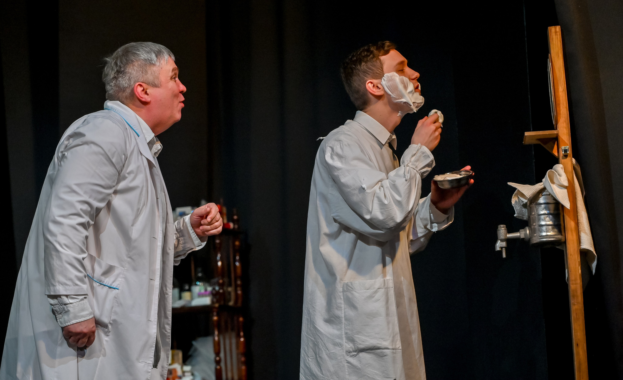 «Записки юного врача» в Театре Артиста 01.03.2024. Репортажный профессиональный фотограф-любитель