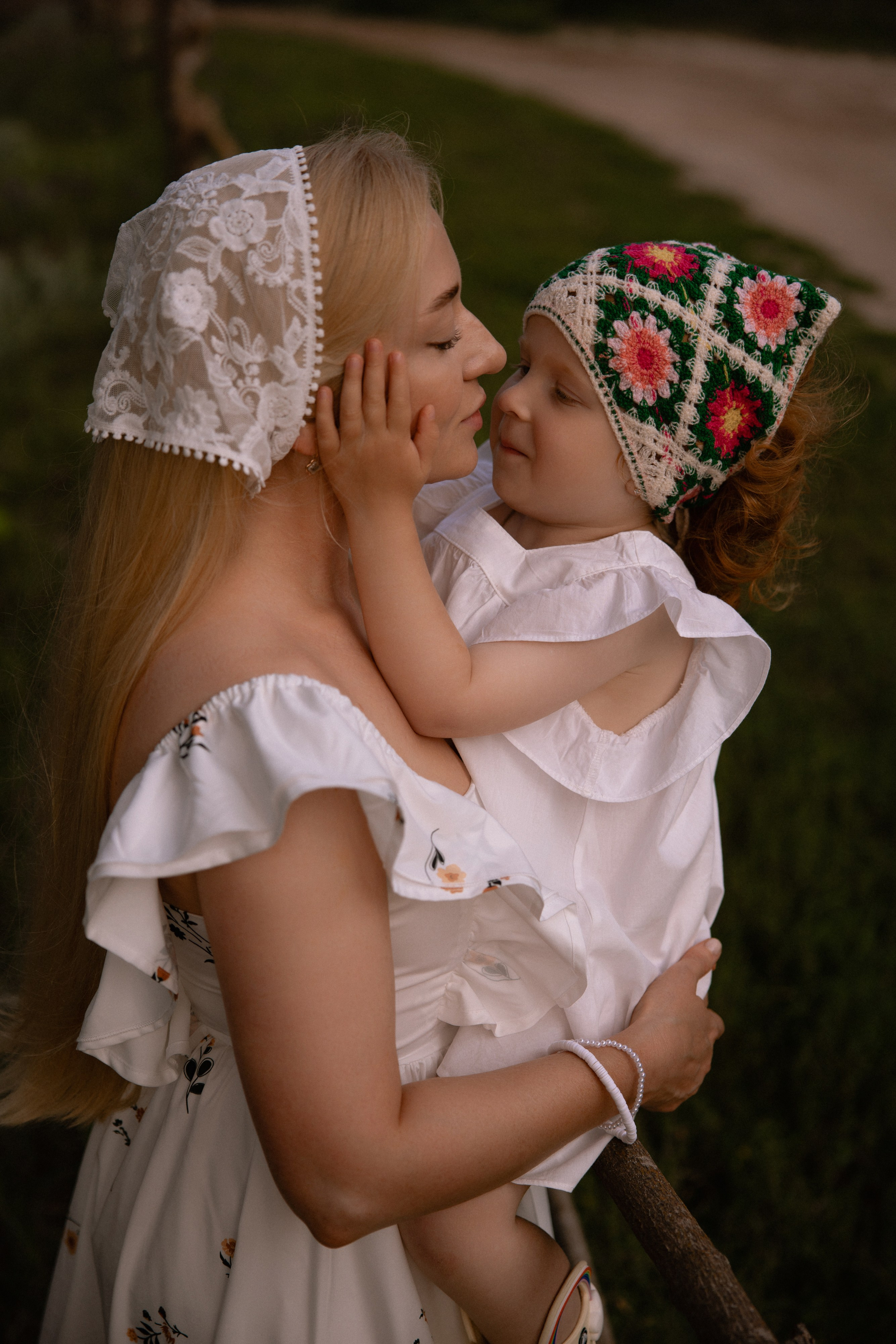 Маша и Стеша. Семейный фотограф Губкин/Старый Оскол