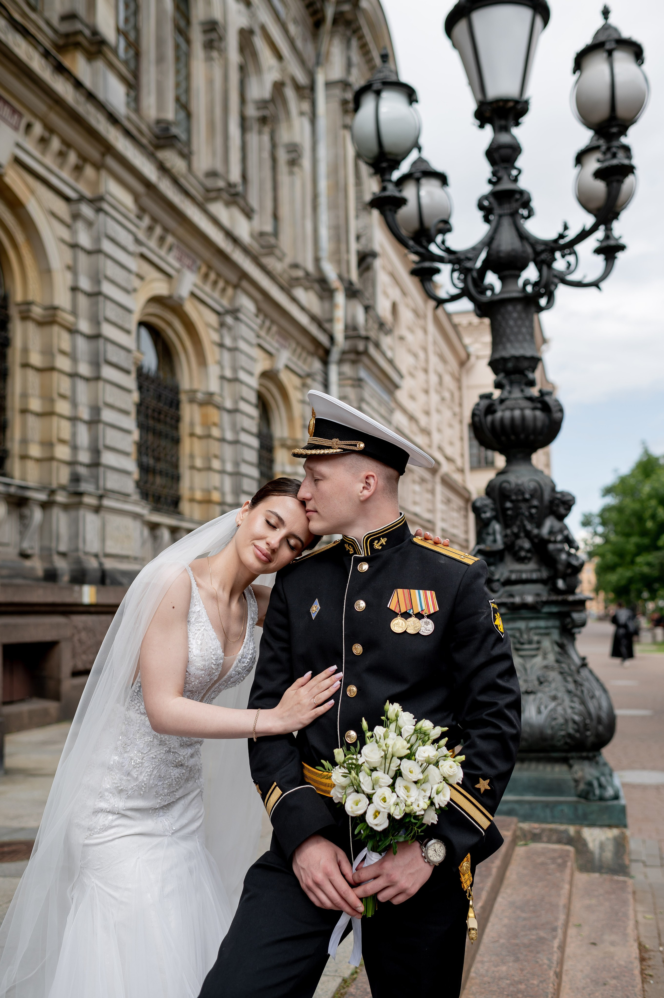 Елизавета и Максим (фотосессия у Дворца Штиглица, набережная Мойки и у Законодательного собрания). Портретный, семейный и свадебный фотограф в Санкт-Петербурге и в Пушкине Ширяев Денис