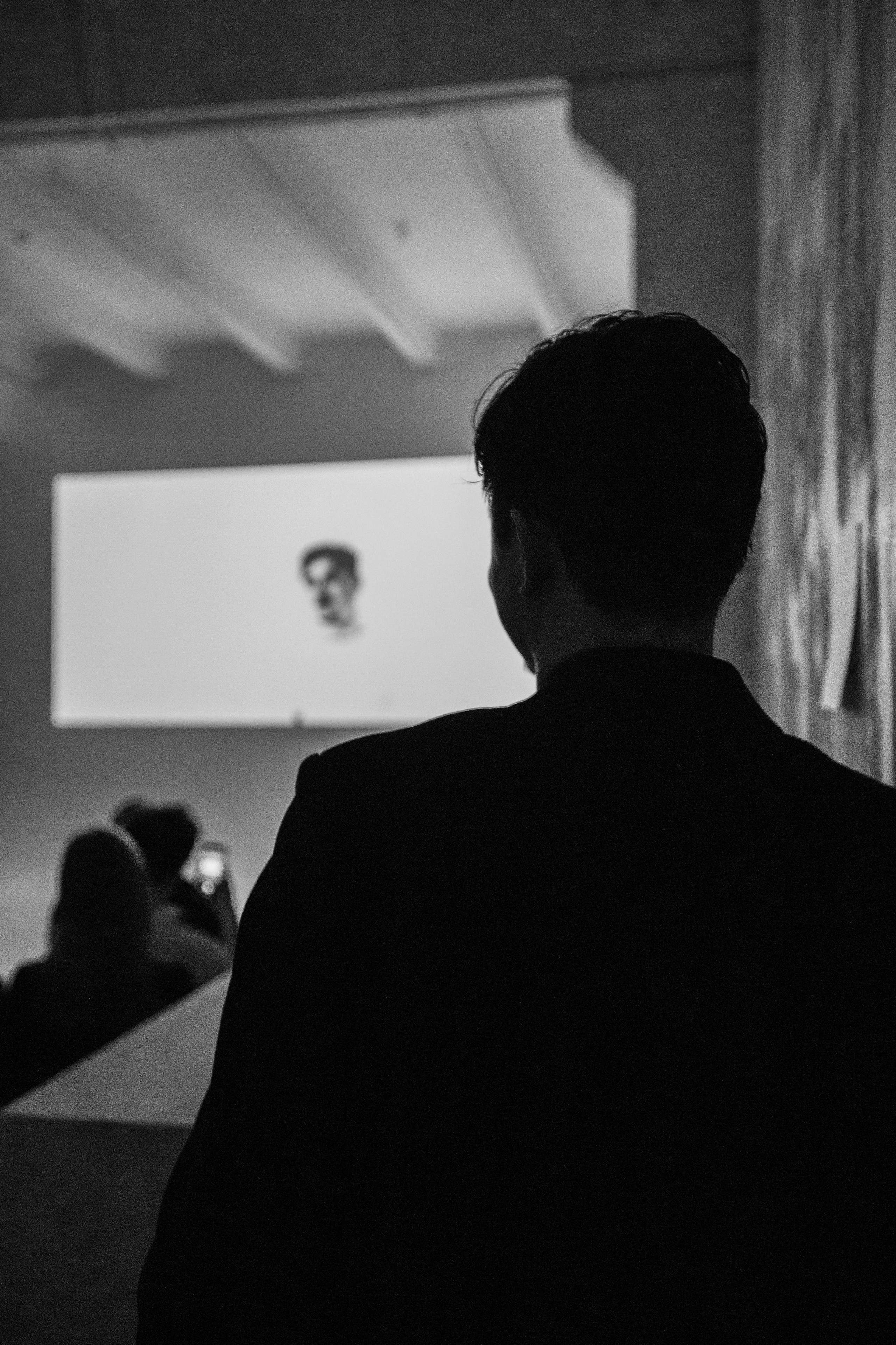 Премьера фильма «Как перестать сомневаться». Главная