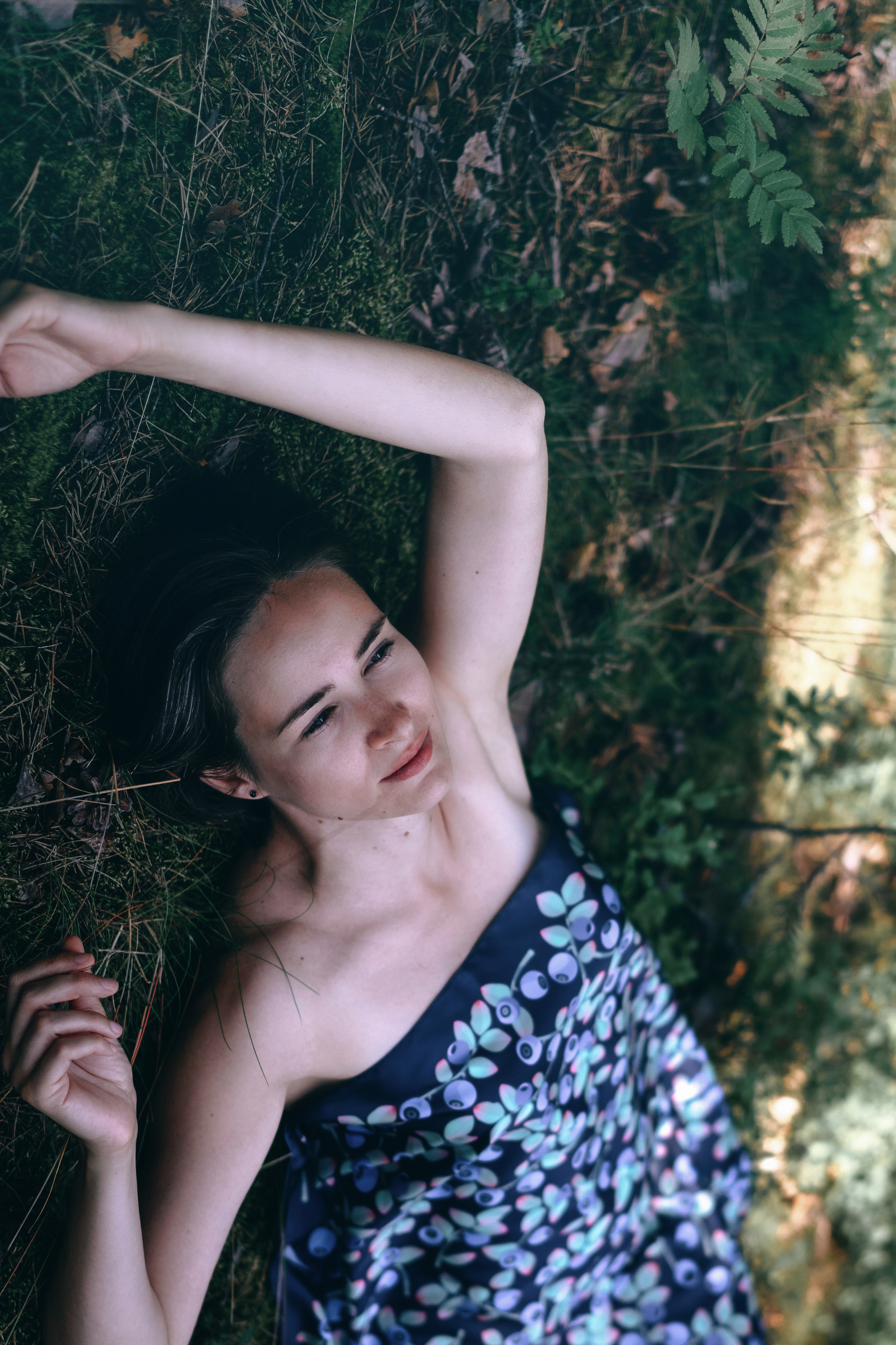 Для бренда Tenka Blichok в лесу. Фотограф в Санкт-Петербурге Батурина Елена