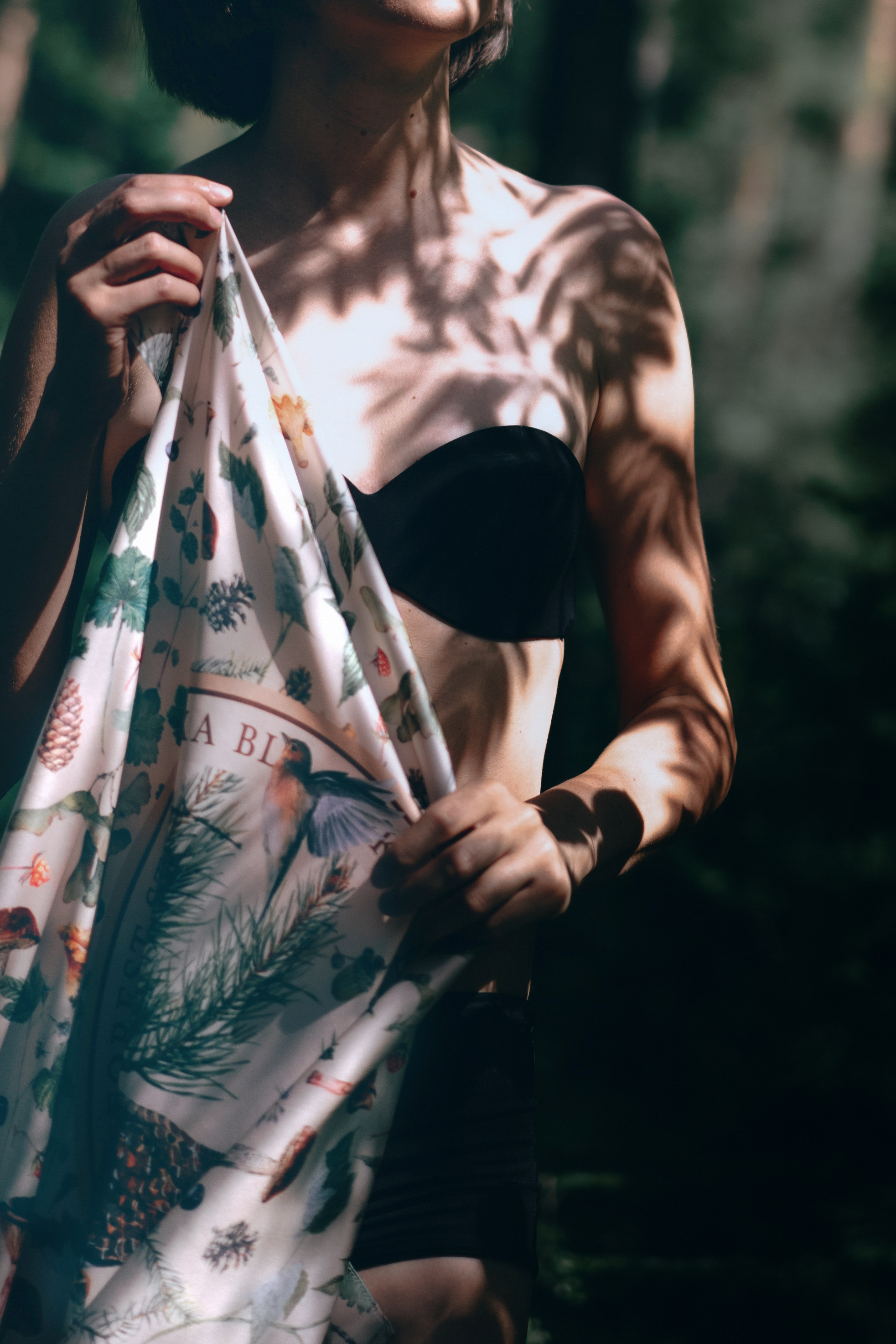 Для бренда Tenka Blichok в лесу. Фотограф в Санкт-Петербурге Батурина Елена