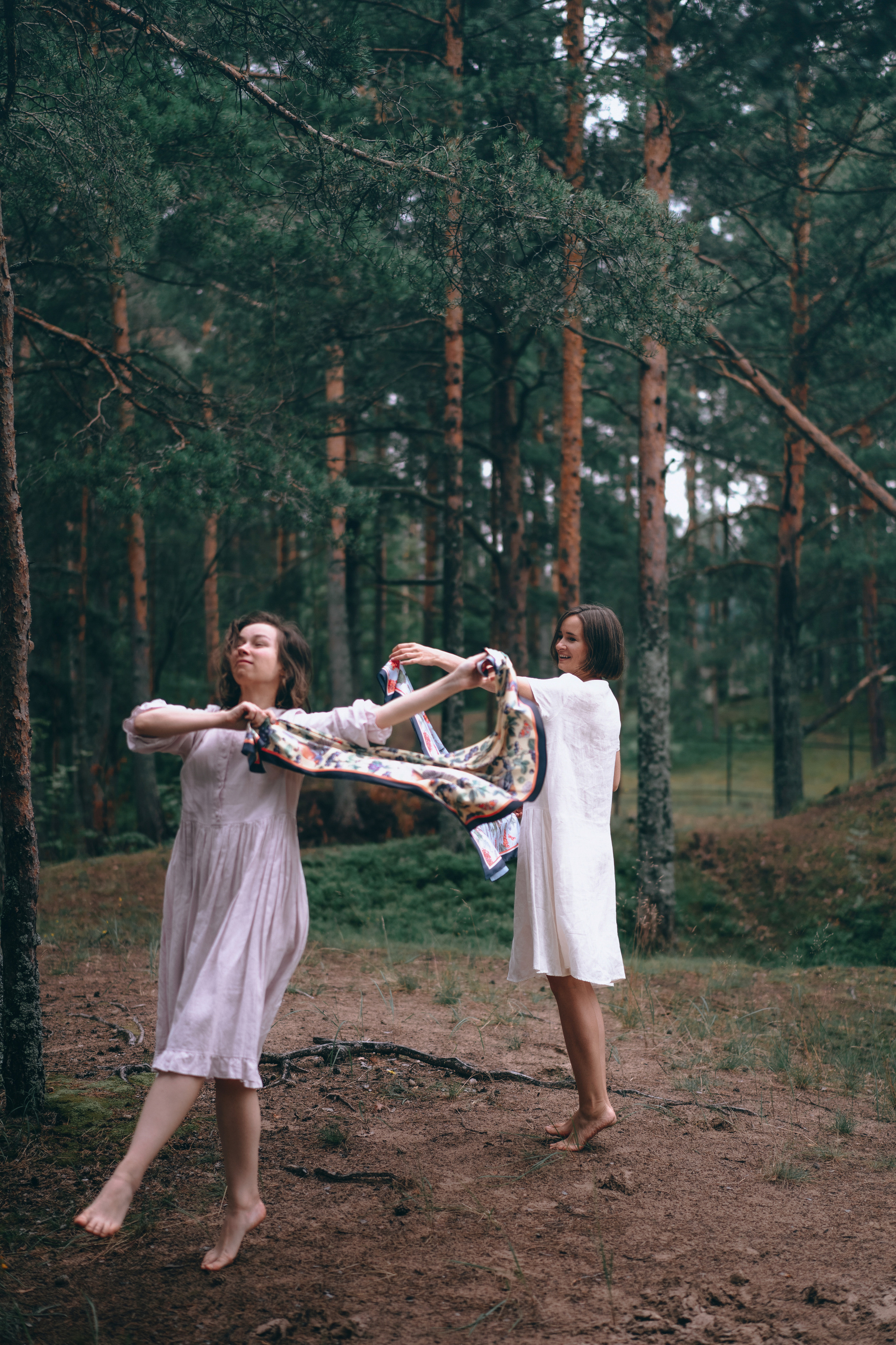 Для бренда Tenka Blichok в лесу. Фотограф в Санкт-Петербурге Батурина Елена