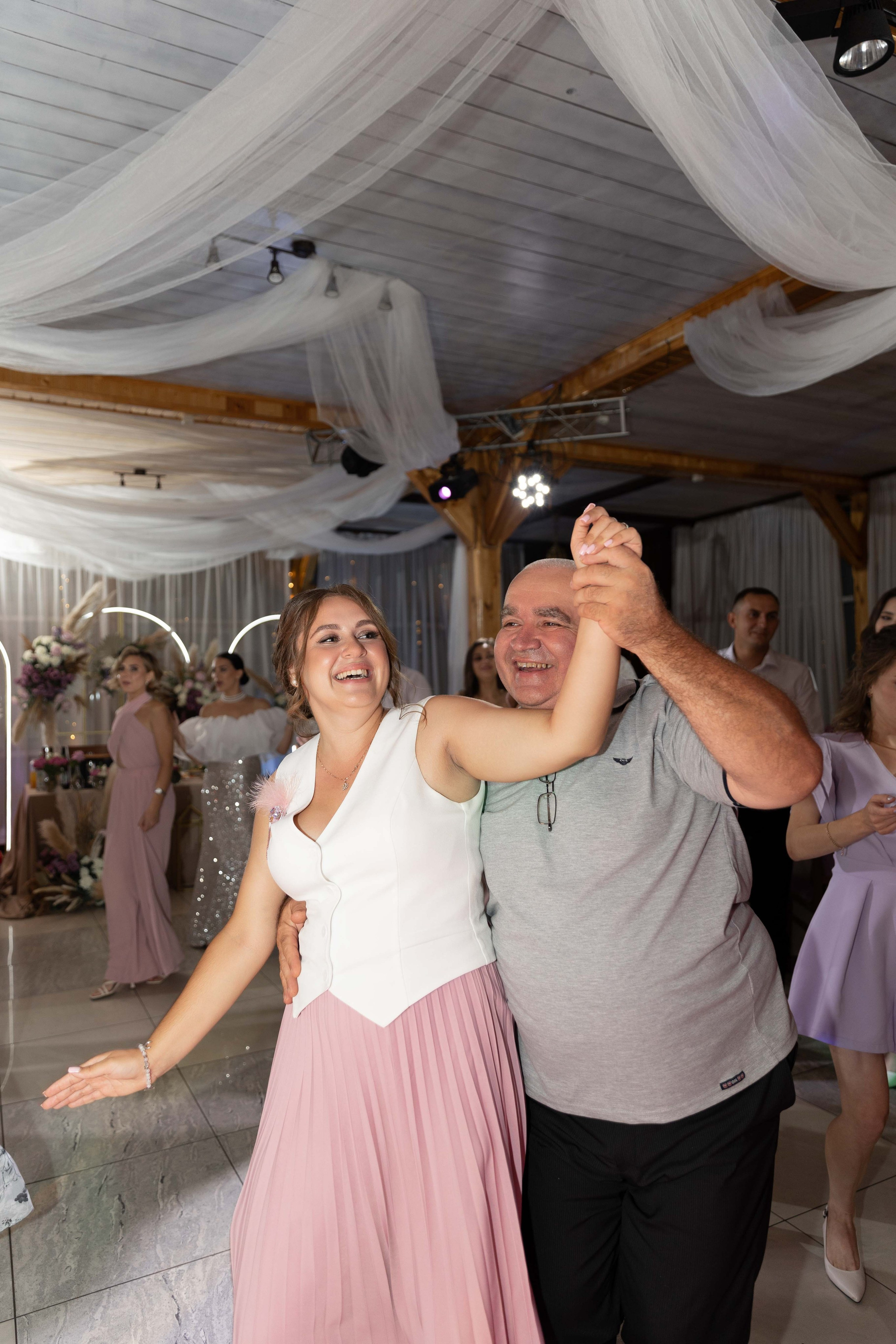 Анастасия и Виктор. Я Ира и я фотографирую свадьбы более 10 лет