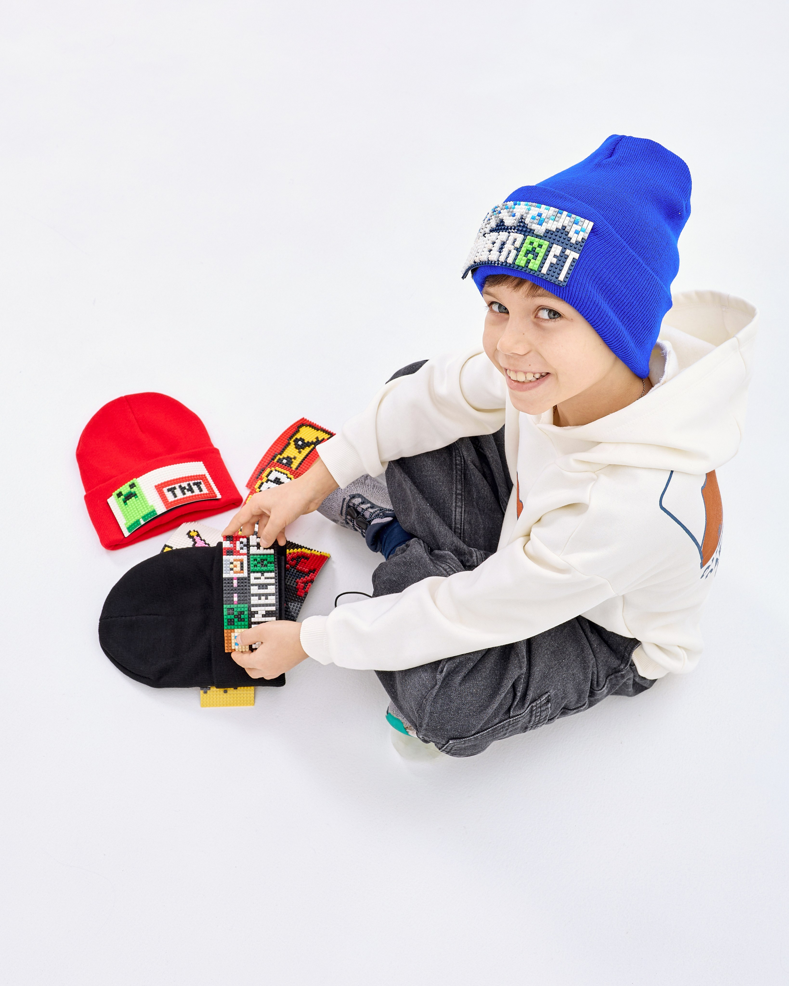 Фотосессия шапок для маркетплейсов. Фотограф Руслан Потапов в Краснодаре