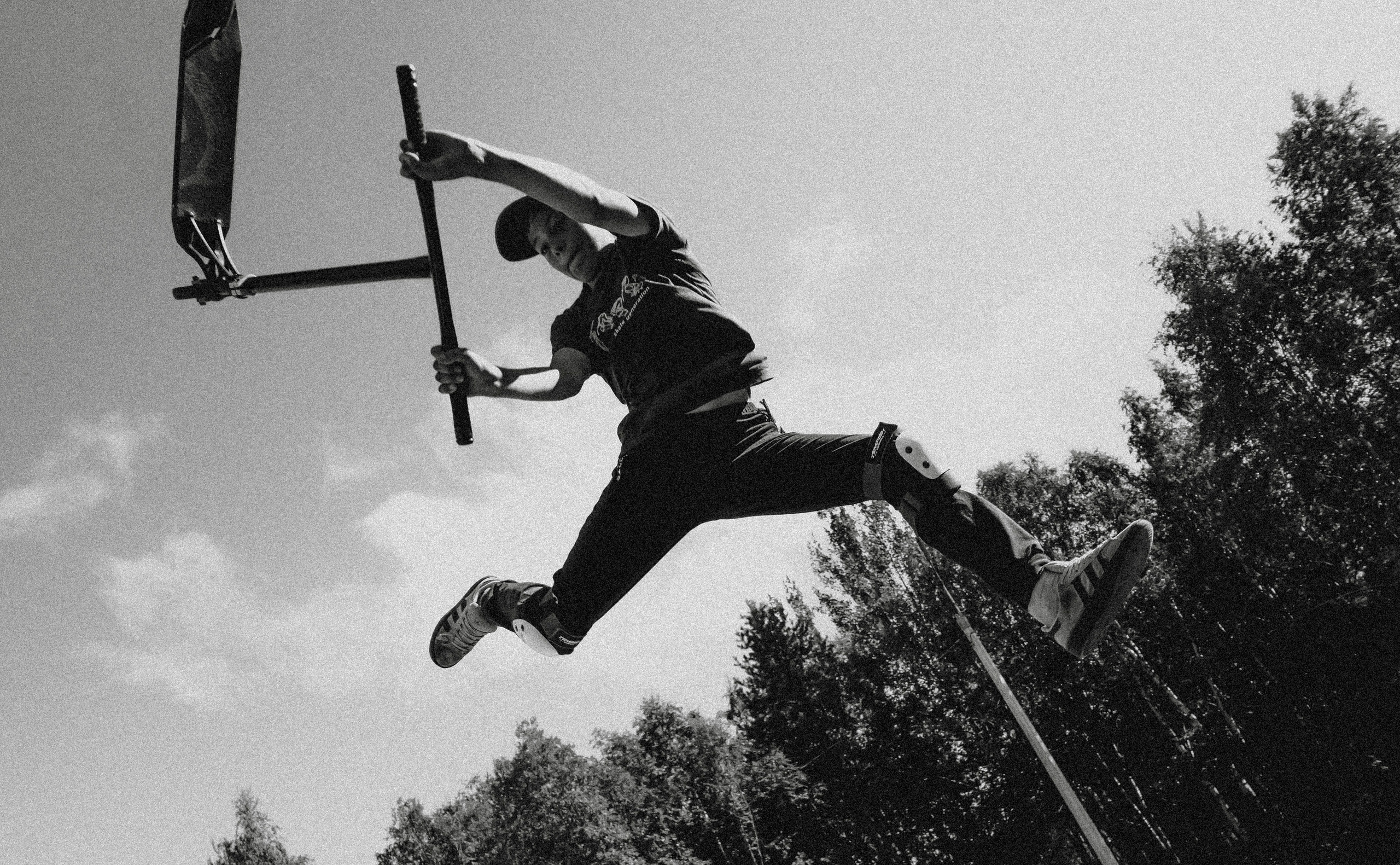 2024. Стрит-фотография, полная абсурда, идиотизма и красоты