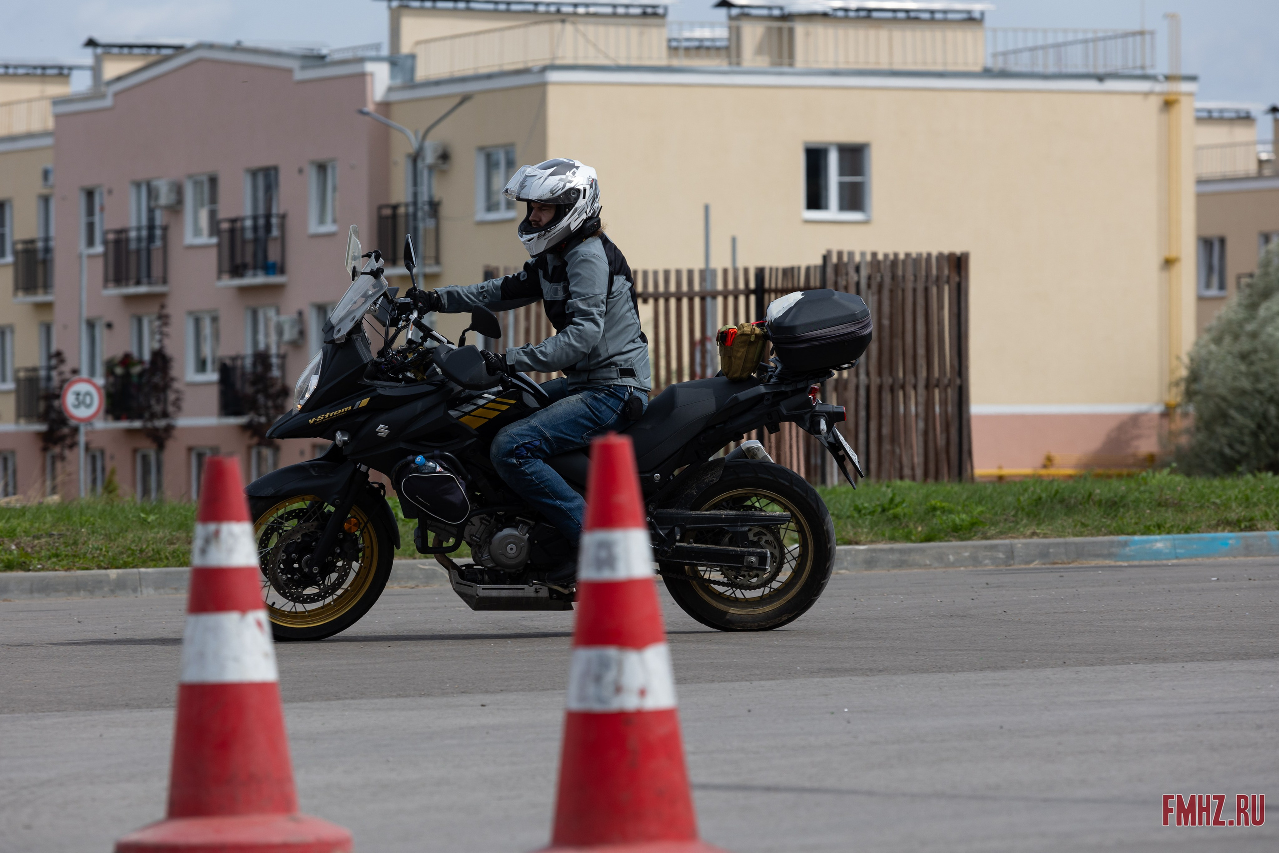Мотоцунами. Фотограф Ольга Гирусова «Пантерочка» Москва