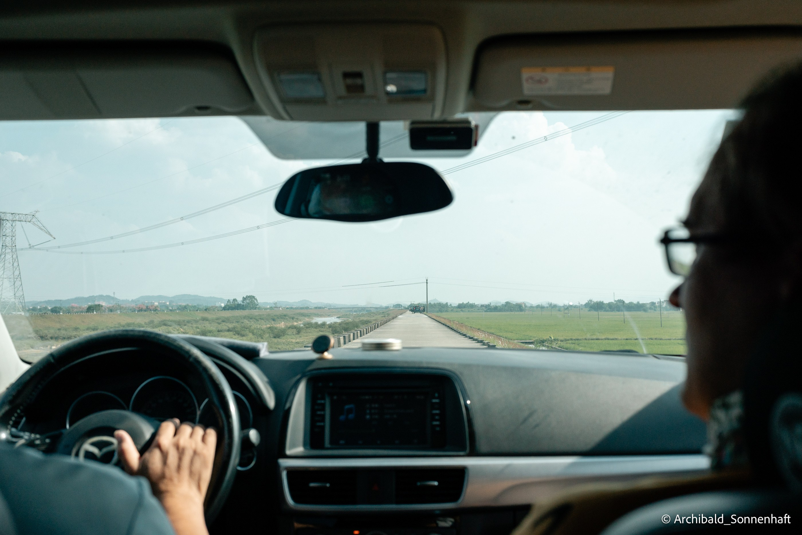 Weekend kayaking trip. Photographer in Guangzhou, China. Archibald Sonnenhaft