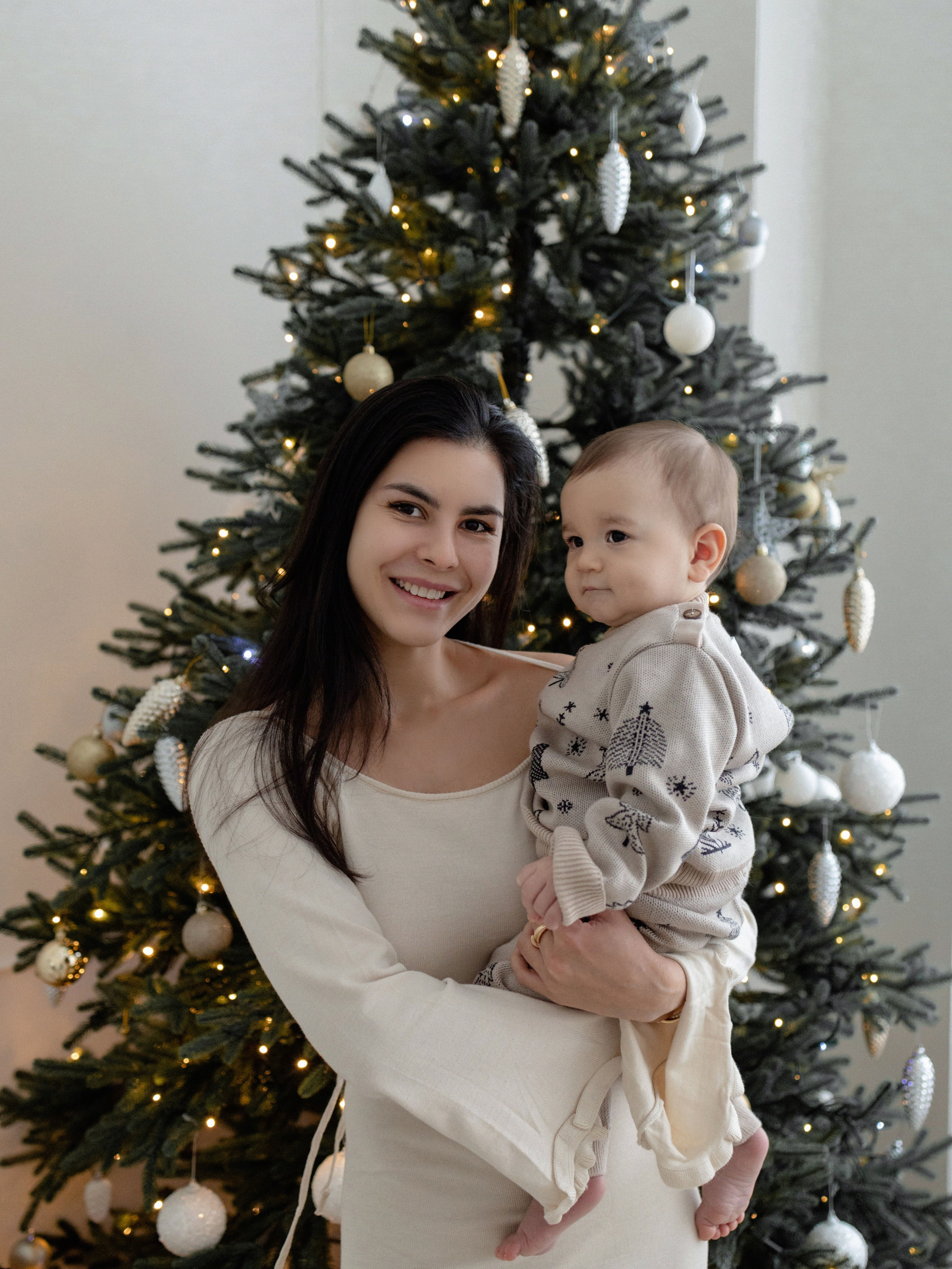 Новый год Максим, Тамара и Мирон. Фотограф Дарья Соколовская