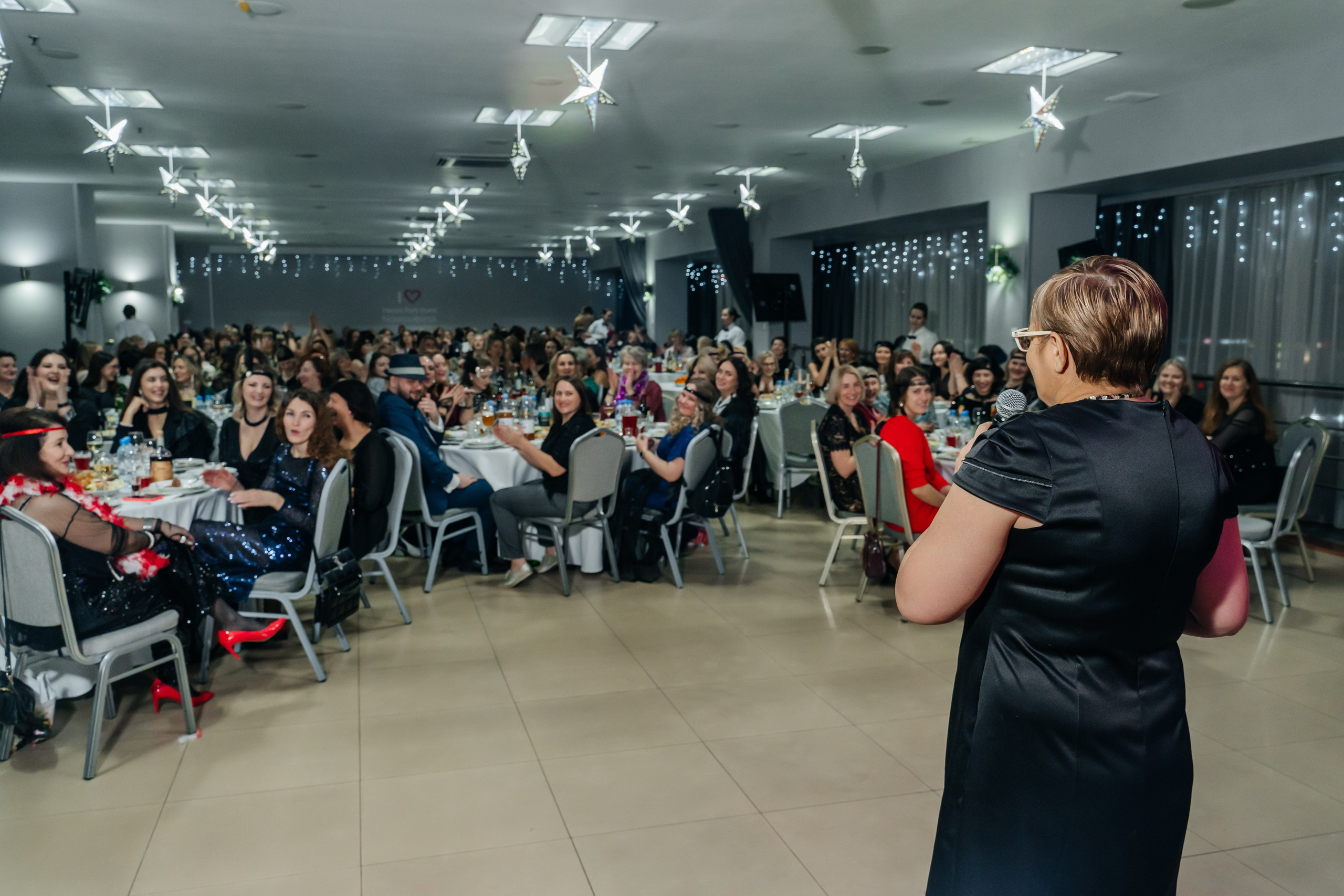 Фотограф на корпоратив. Свадебный фотограф в Новосибирске Maxfotonsk (Максим Сысолятин)