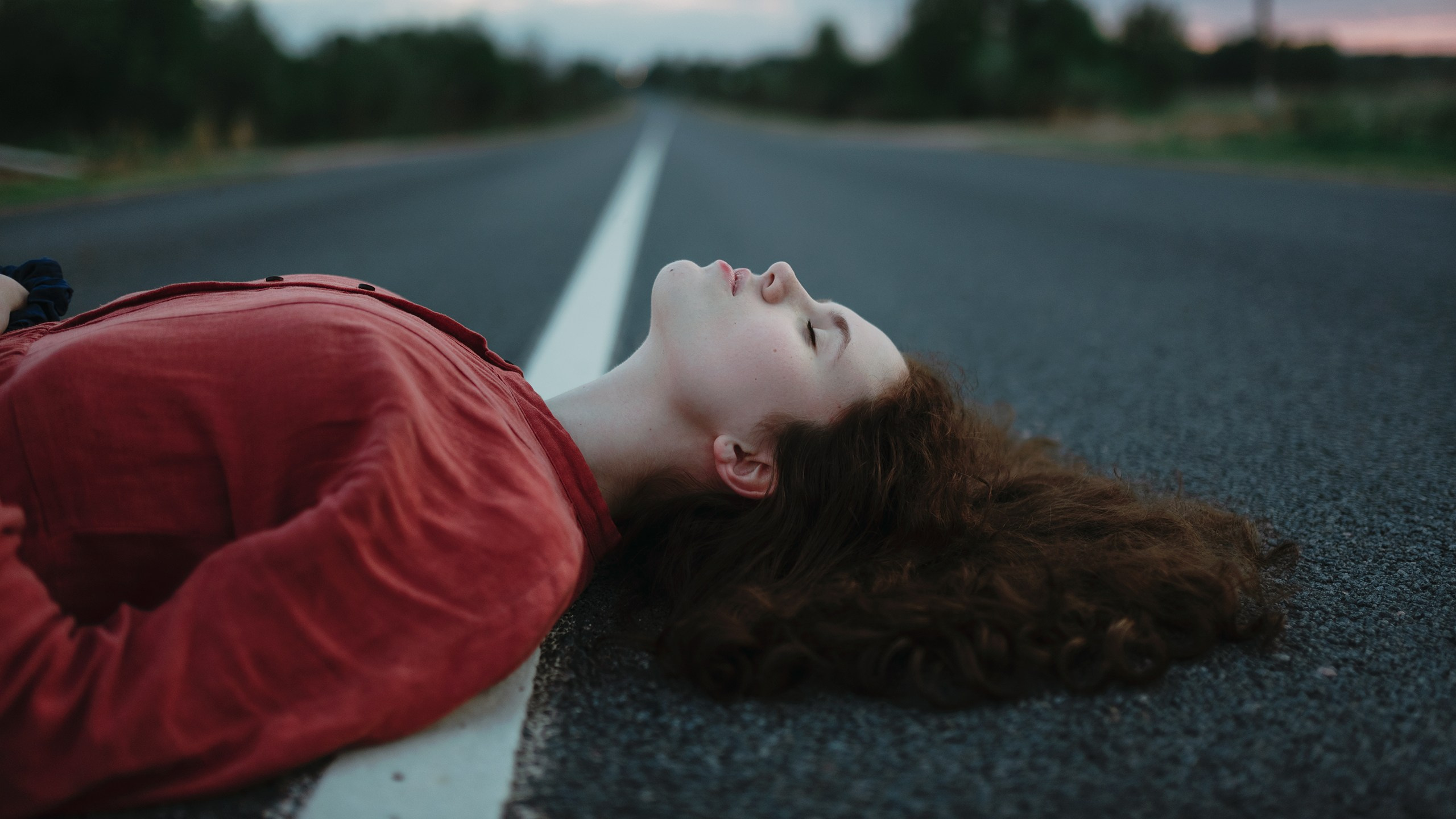 Алый закат. Komonev