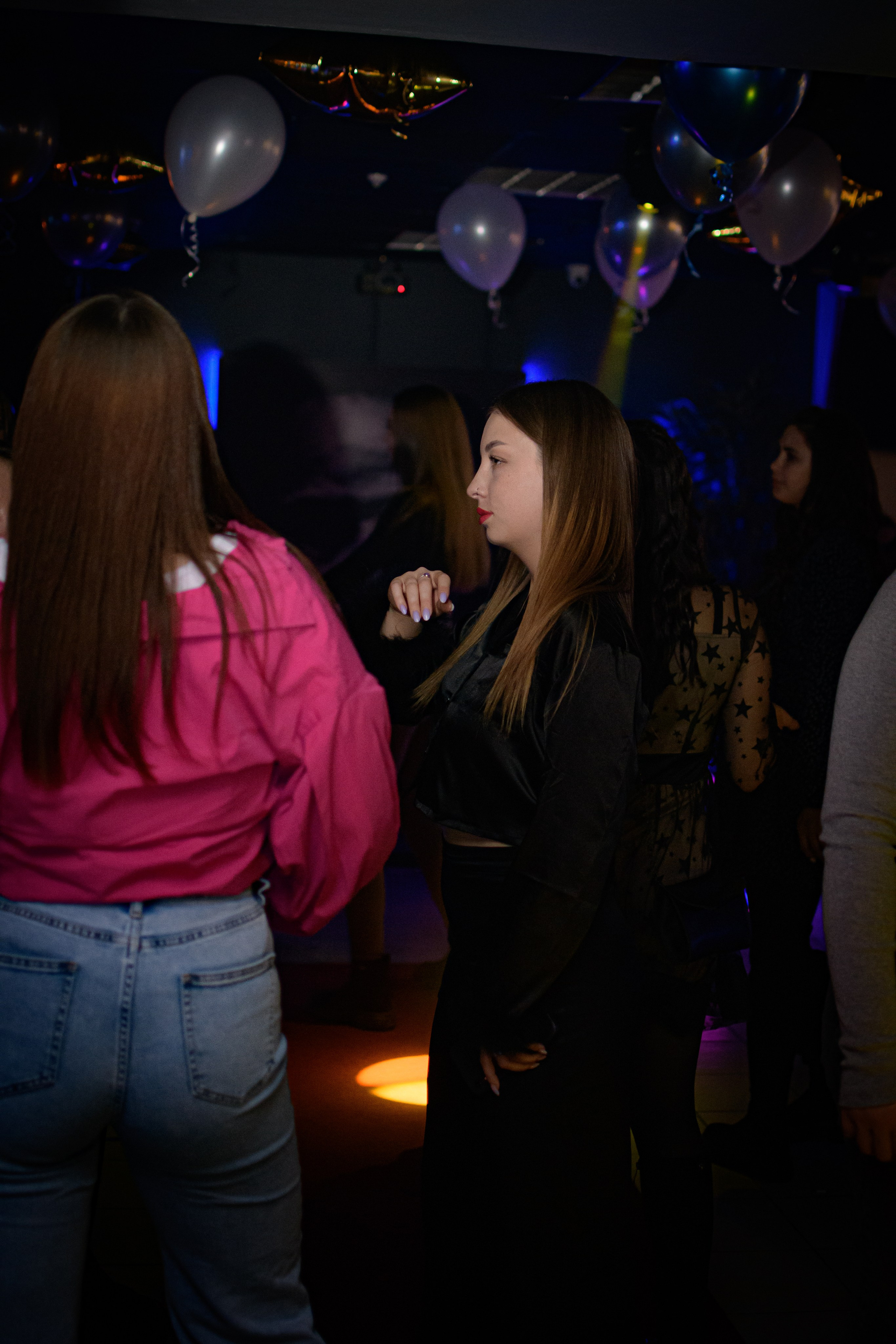 HOLLYWOOD / 6 YEARS. Photokarish