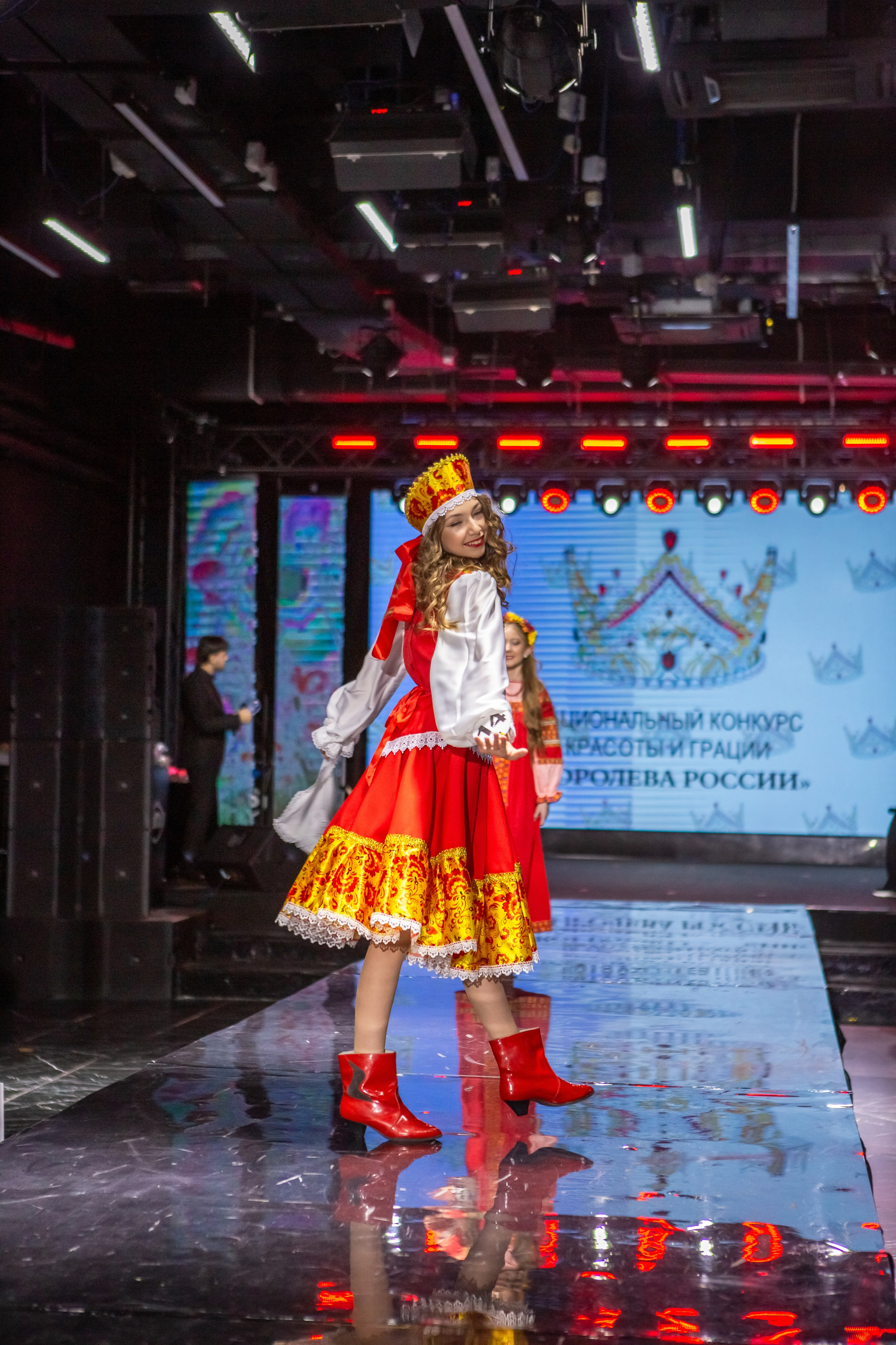 Юная королева Москвы 2024. Репортажный, семейный, свадебный, портретный фотограф