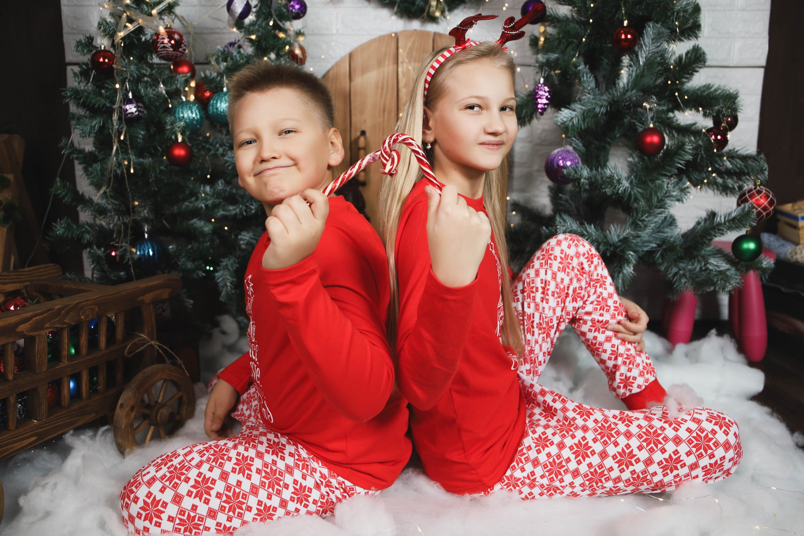 Ксения с семьей.Новогодняя 2022