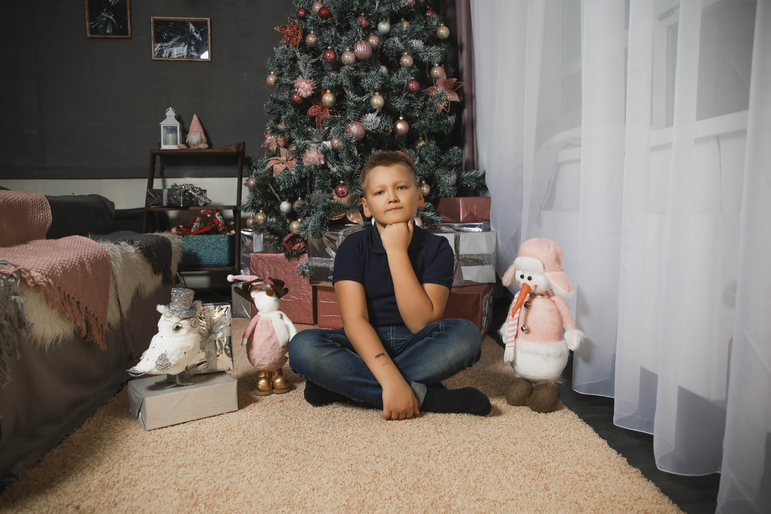 Ксения с семьей.Новогодняя 2022