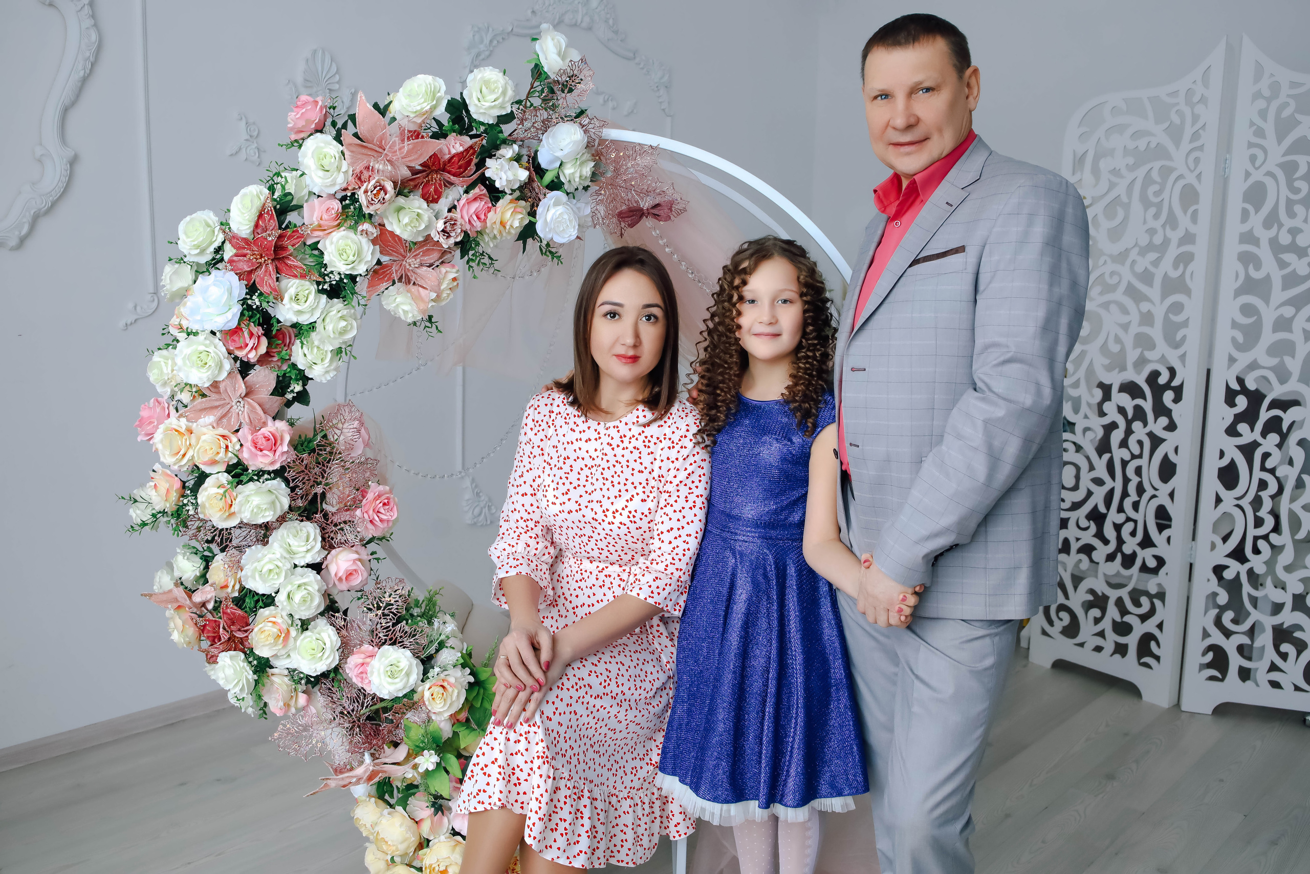 Гульфия с семьей