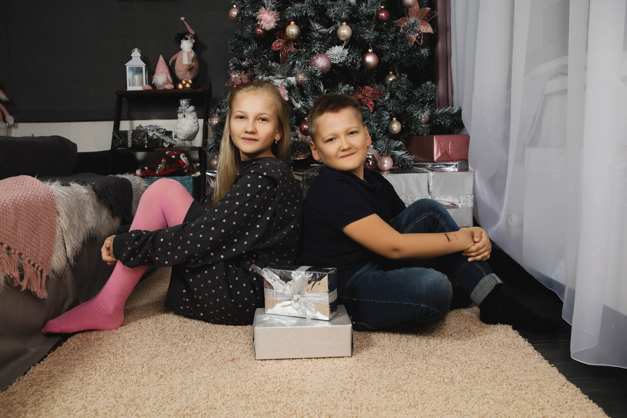 Ксения с семьей.Новогодняя 2022