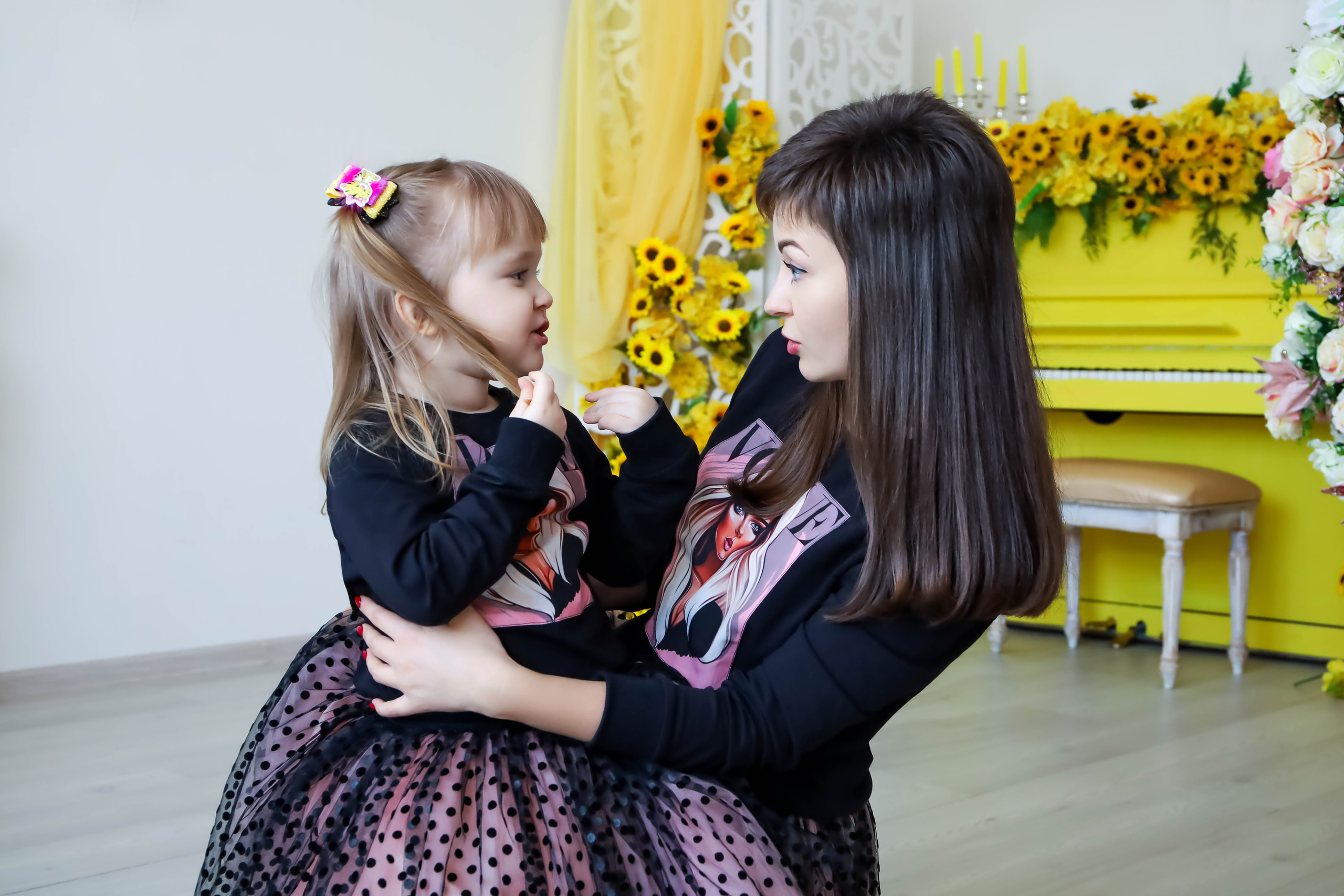 Вероника с семьей