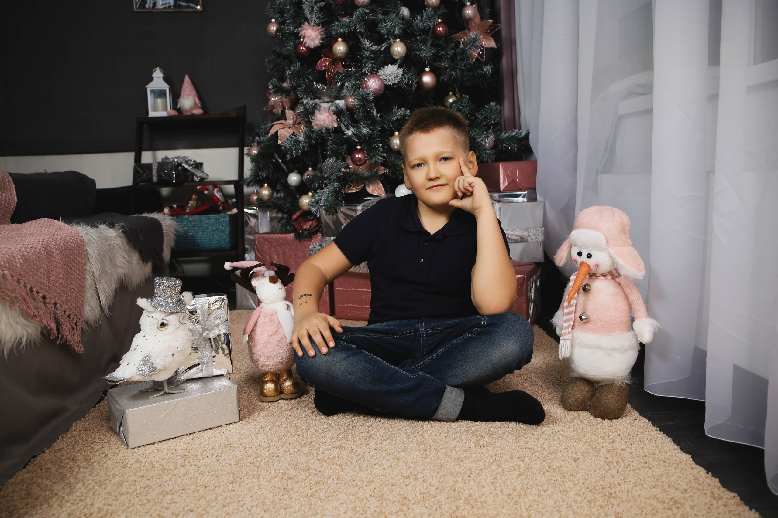 Ксения с семьей.Новогодняя 2022