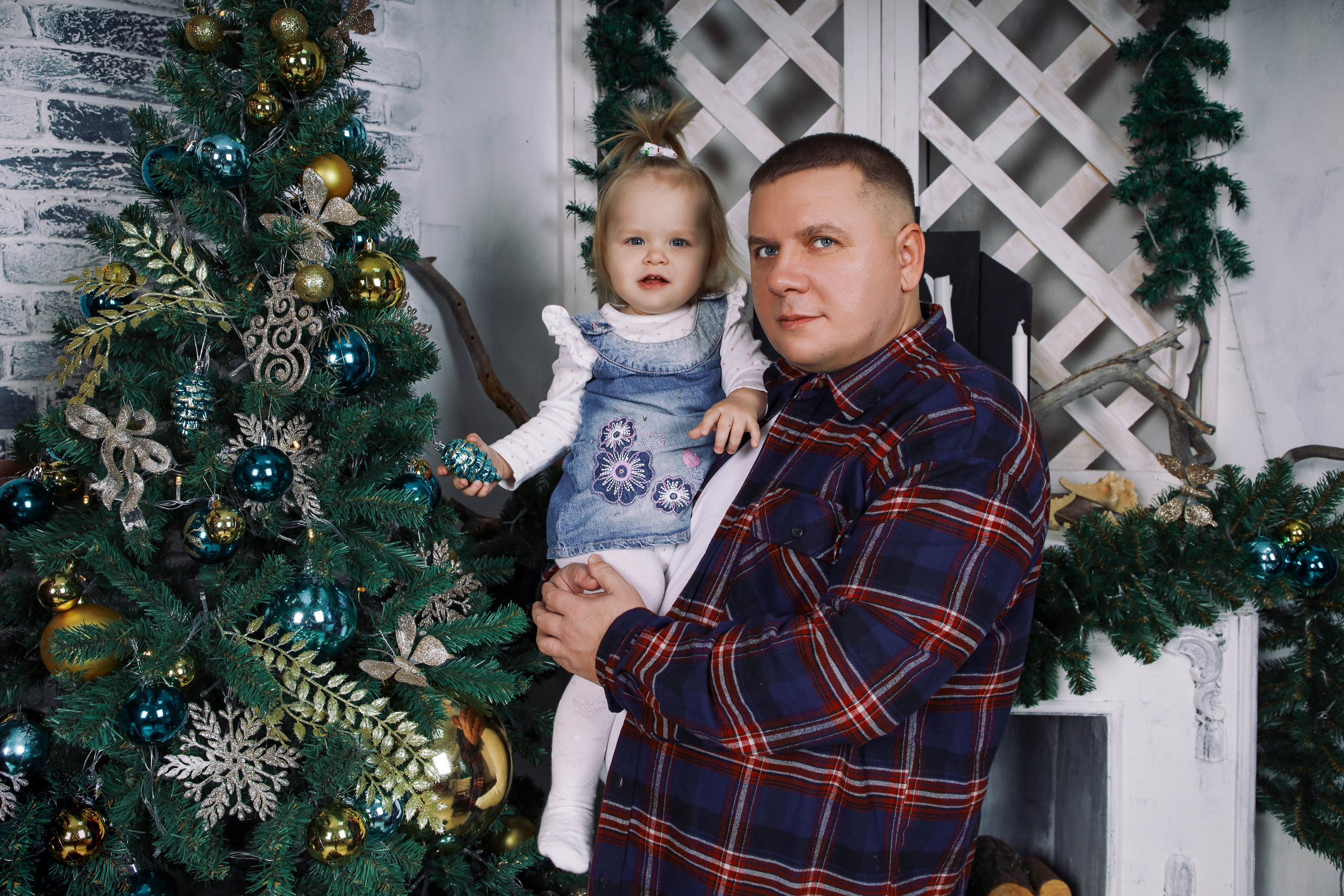 Наталья с семьей.Новогодняя 2022