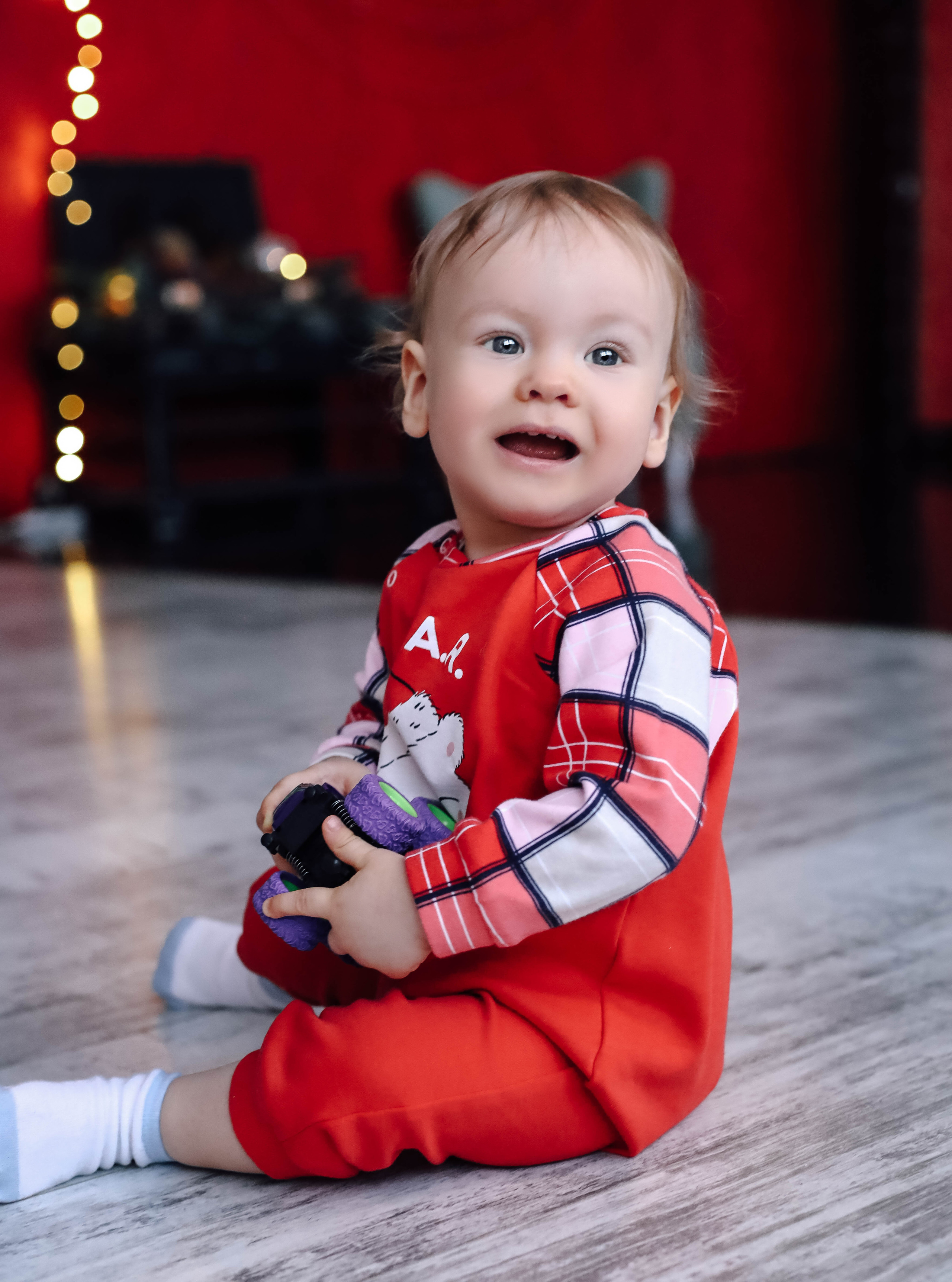 Анна с семьей.Новогодняя 2022