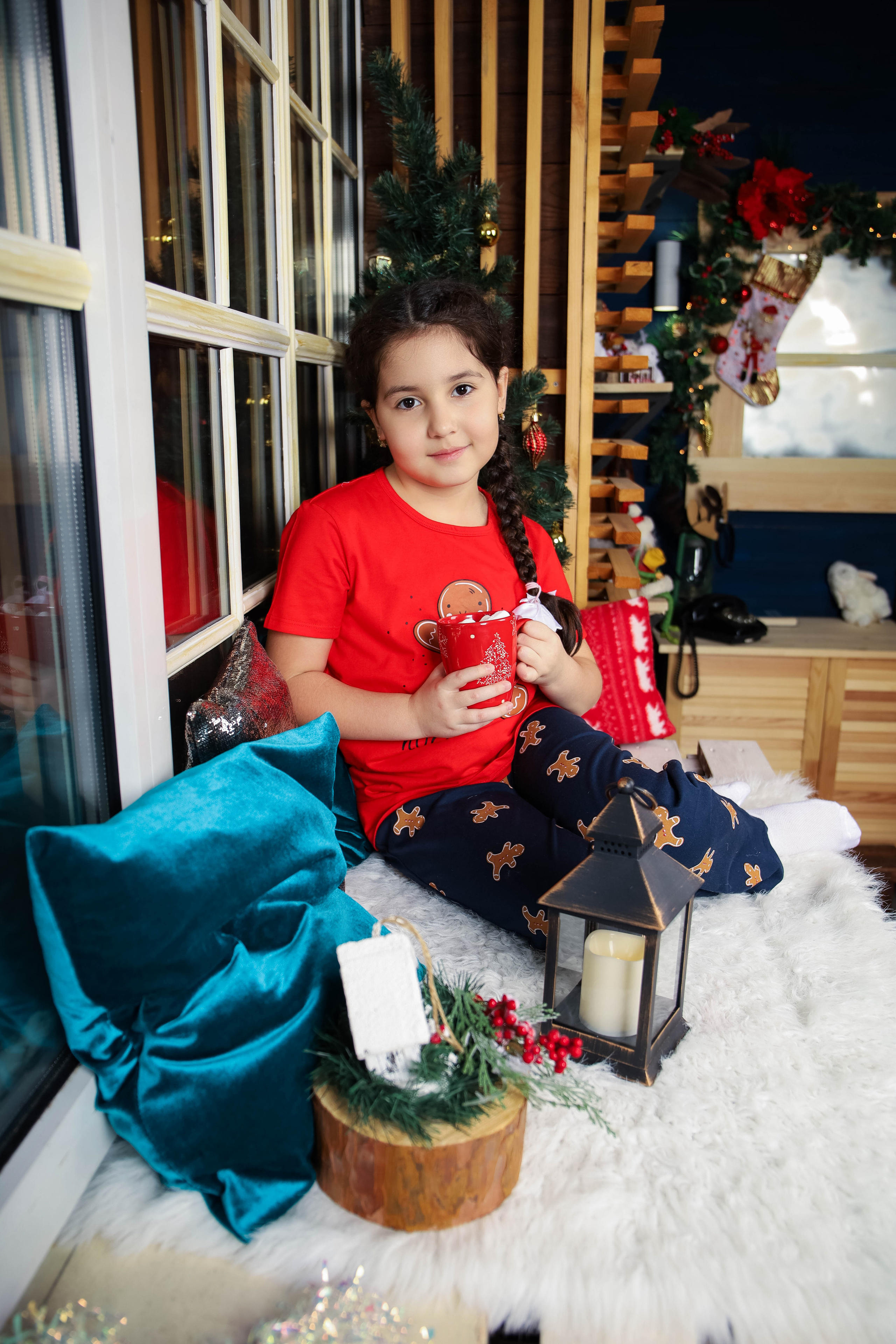 Узлипат с семьей.Новогодняя 2022