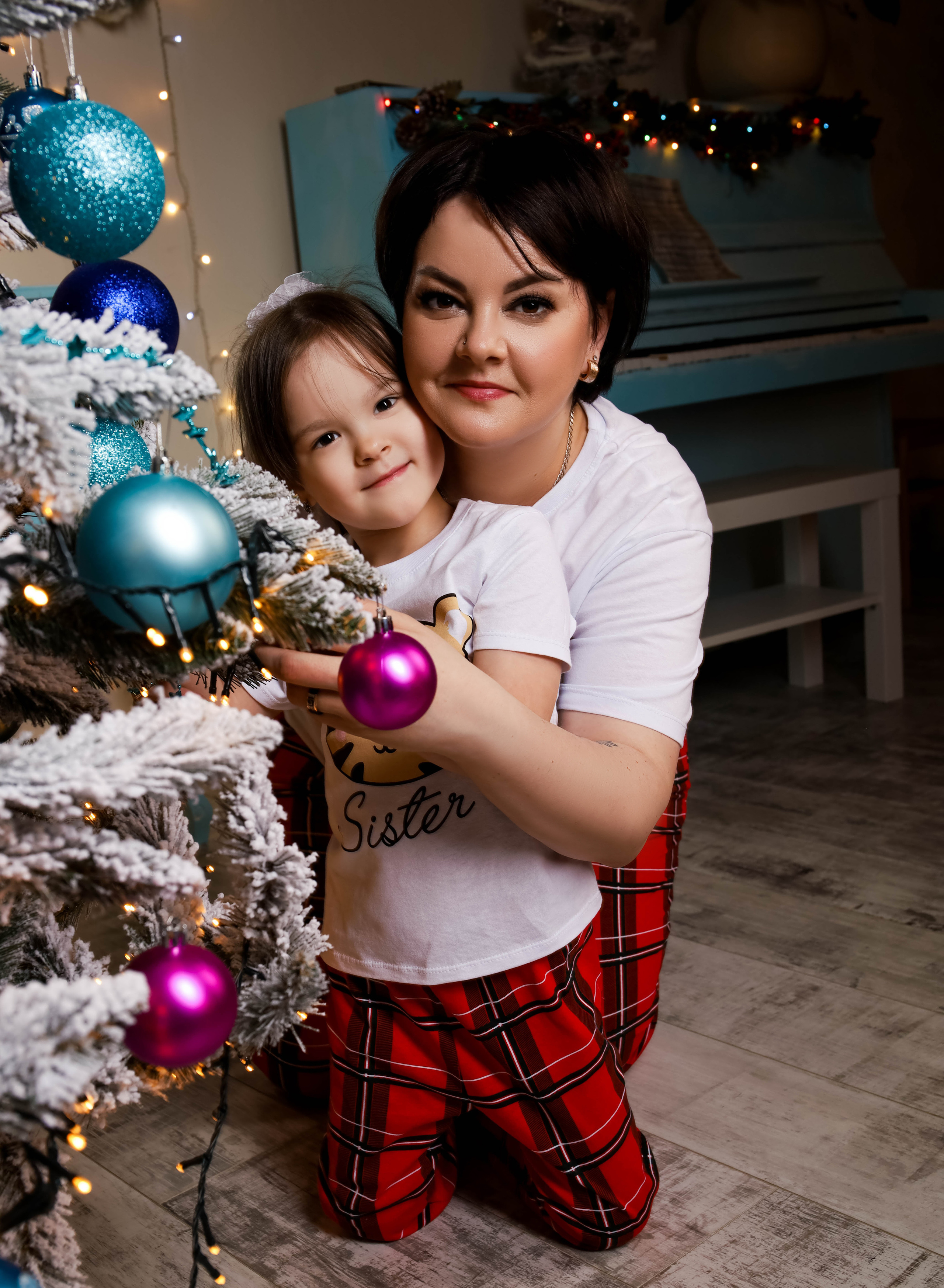 Анна с дочкой.Новогодняя 2022
