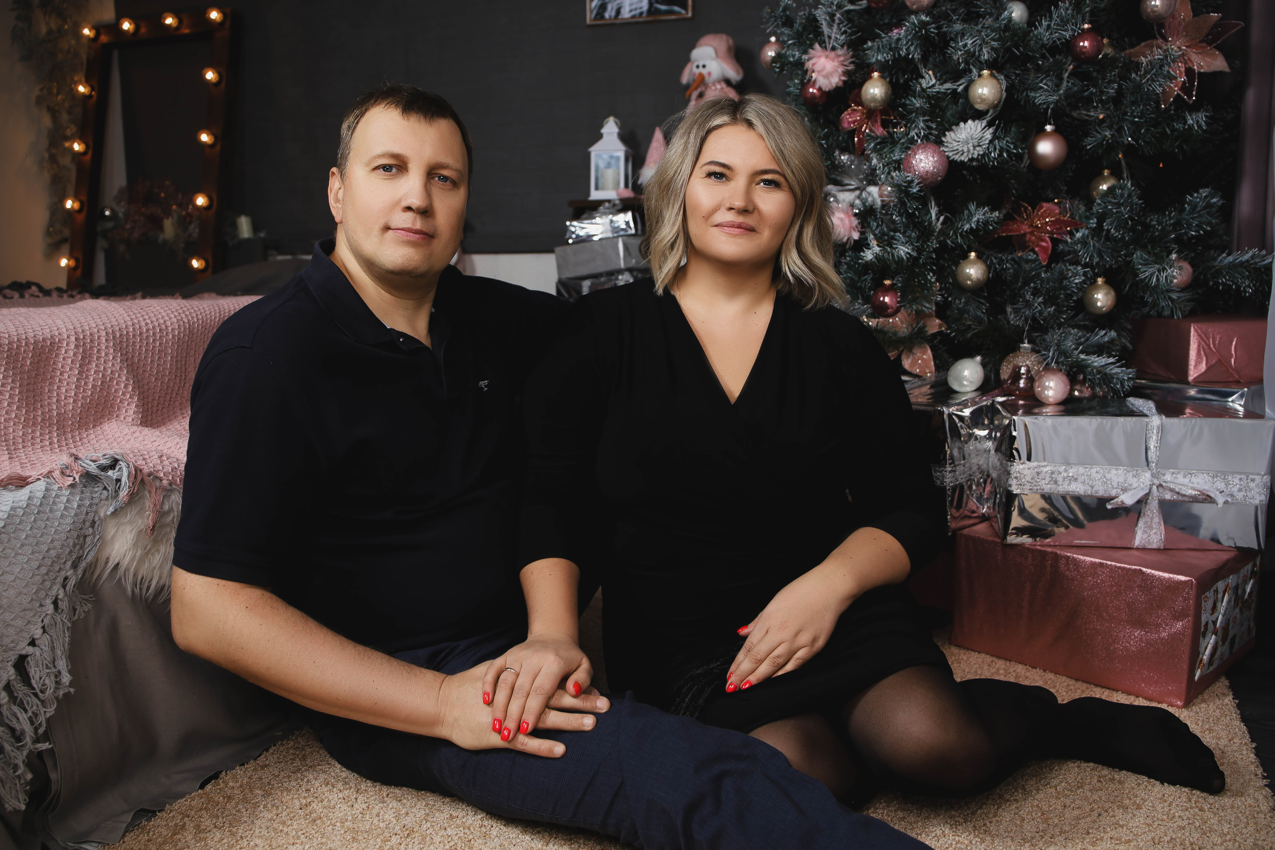 Ксения с семьей.Новогодняя 2022