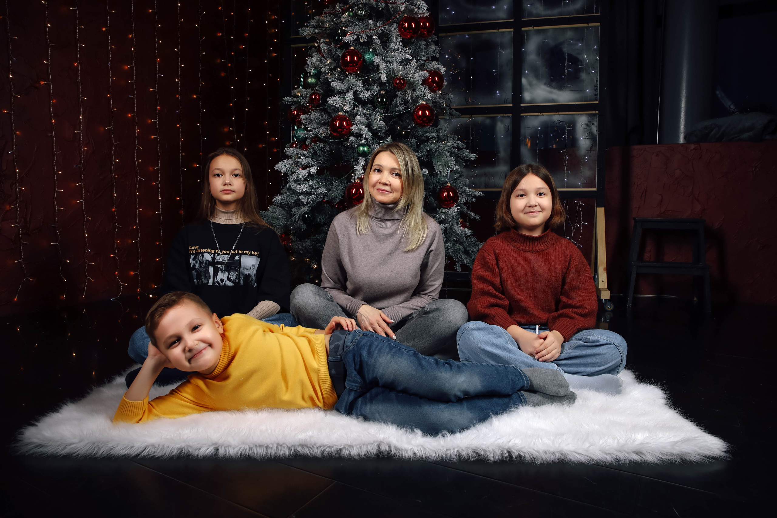 Гузель с детьми