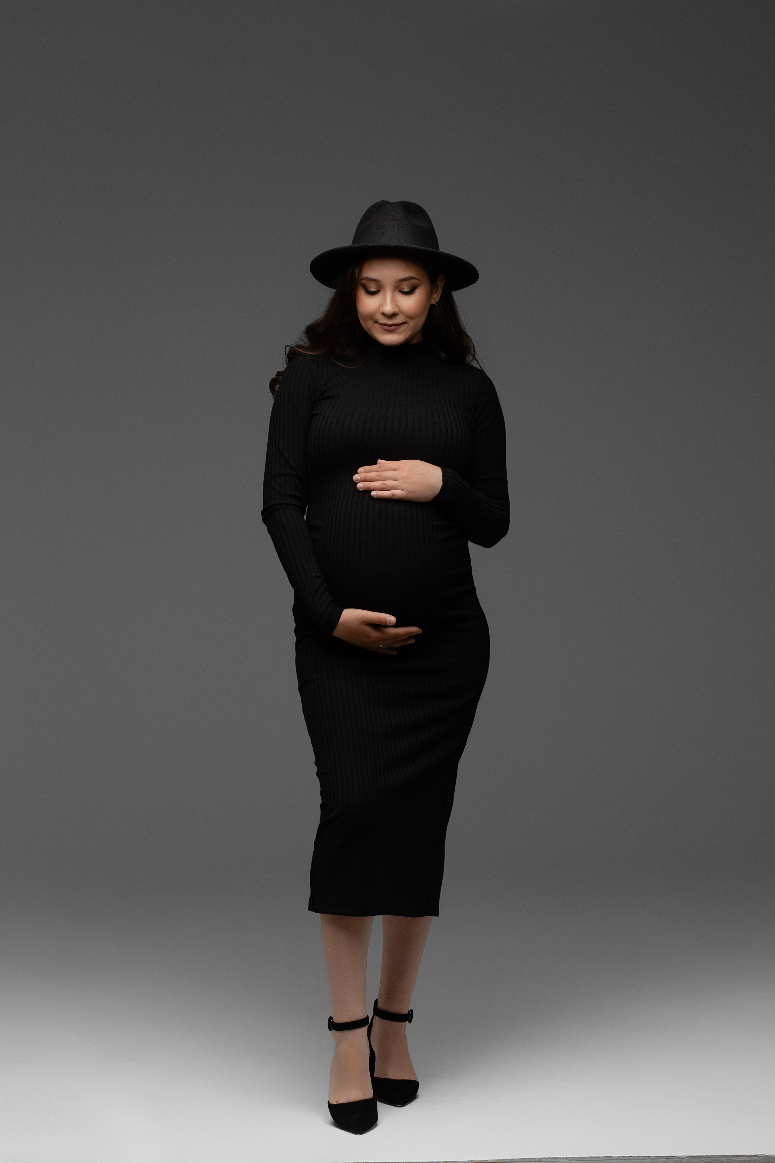 Фотосъемка в стиле Vogue (на однотонном фоне). Фотограф в городе Мелеуз Мусакаева Элиза