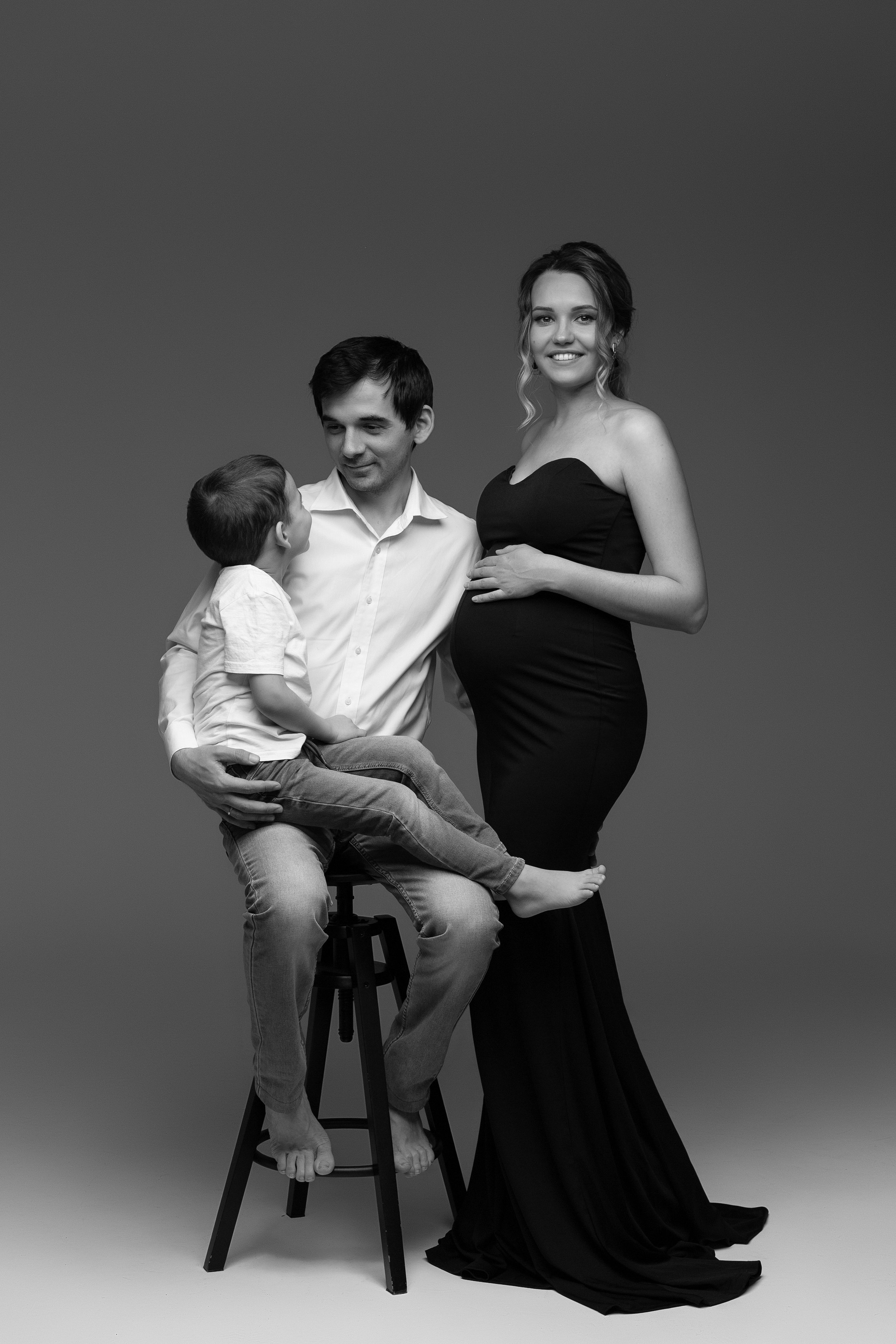 Фотосъемка в стиле Vogue (на однотонном фоне). Фотограф в городе Мелеуз Мусакаева Элиза