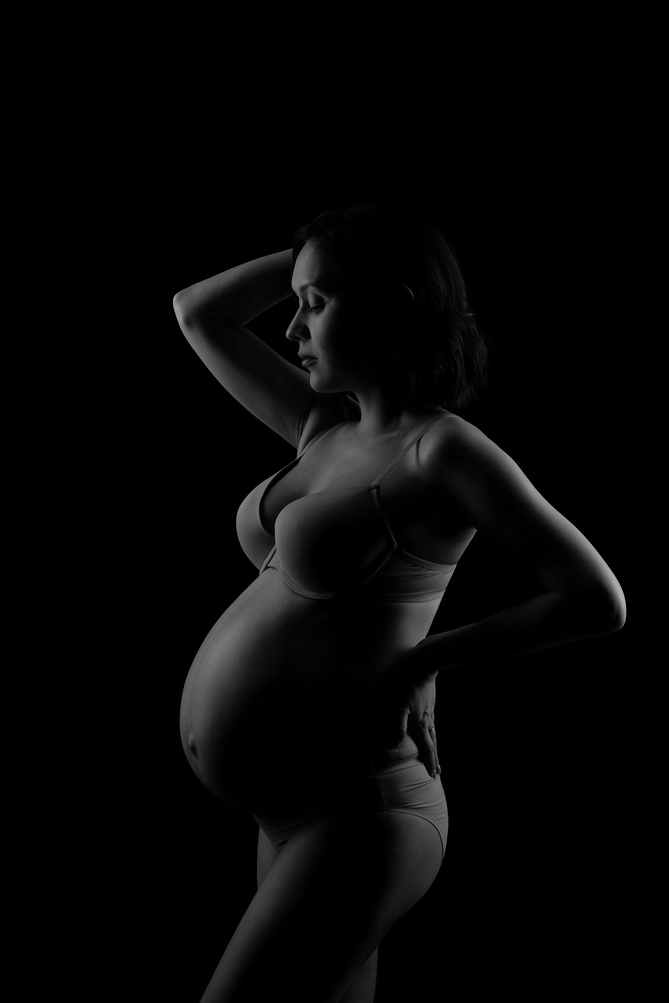 Фотосъемка в стиле Vogue (на однотонном фоне). Фотограф в городе Мелеуз Мусакаева Элиза