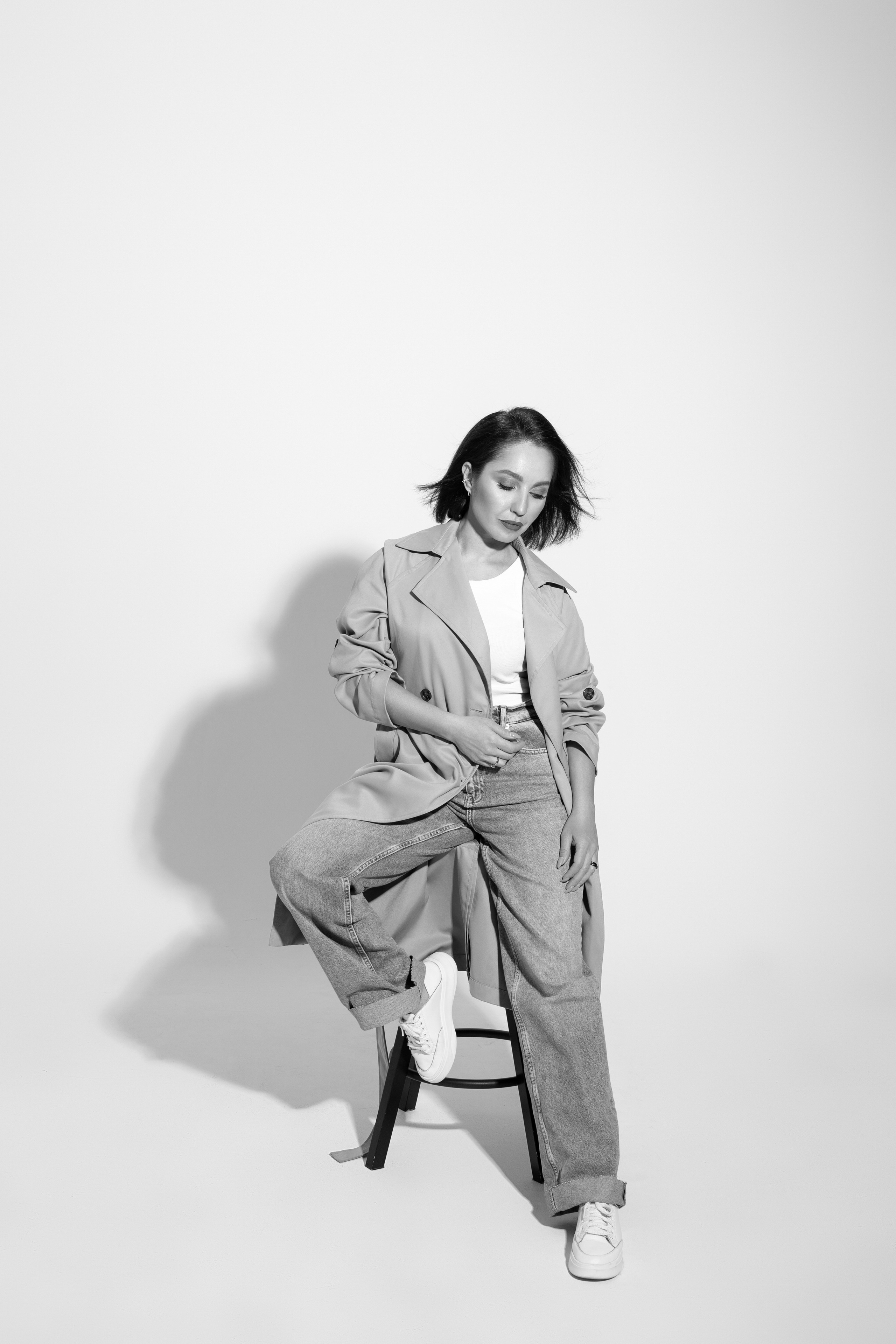 Фотосъемка в стиле Vogue (на однотонном фоне). Фотограф в городе Мелеуз Мусакаева Элиза