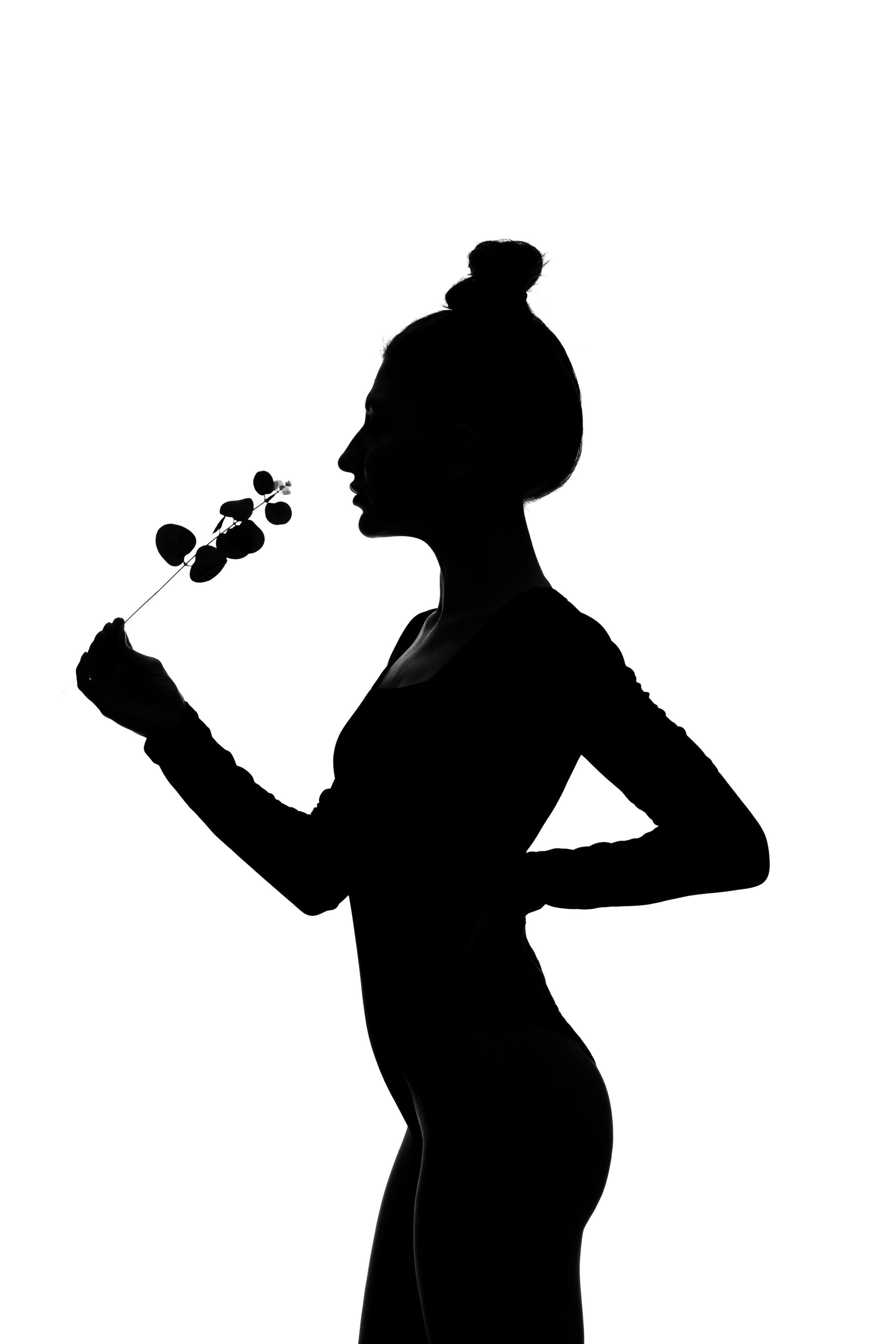 Фотосъемка в стиле Vogue (на однотонном фоне). Фотограф в городе Мелеуз Мусакаева Элиза