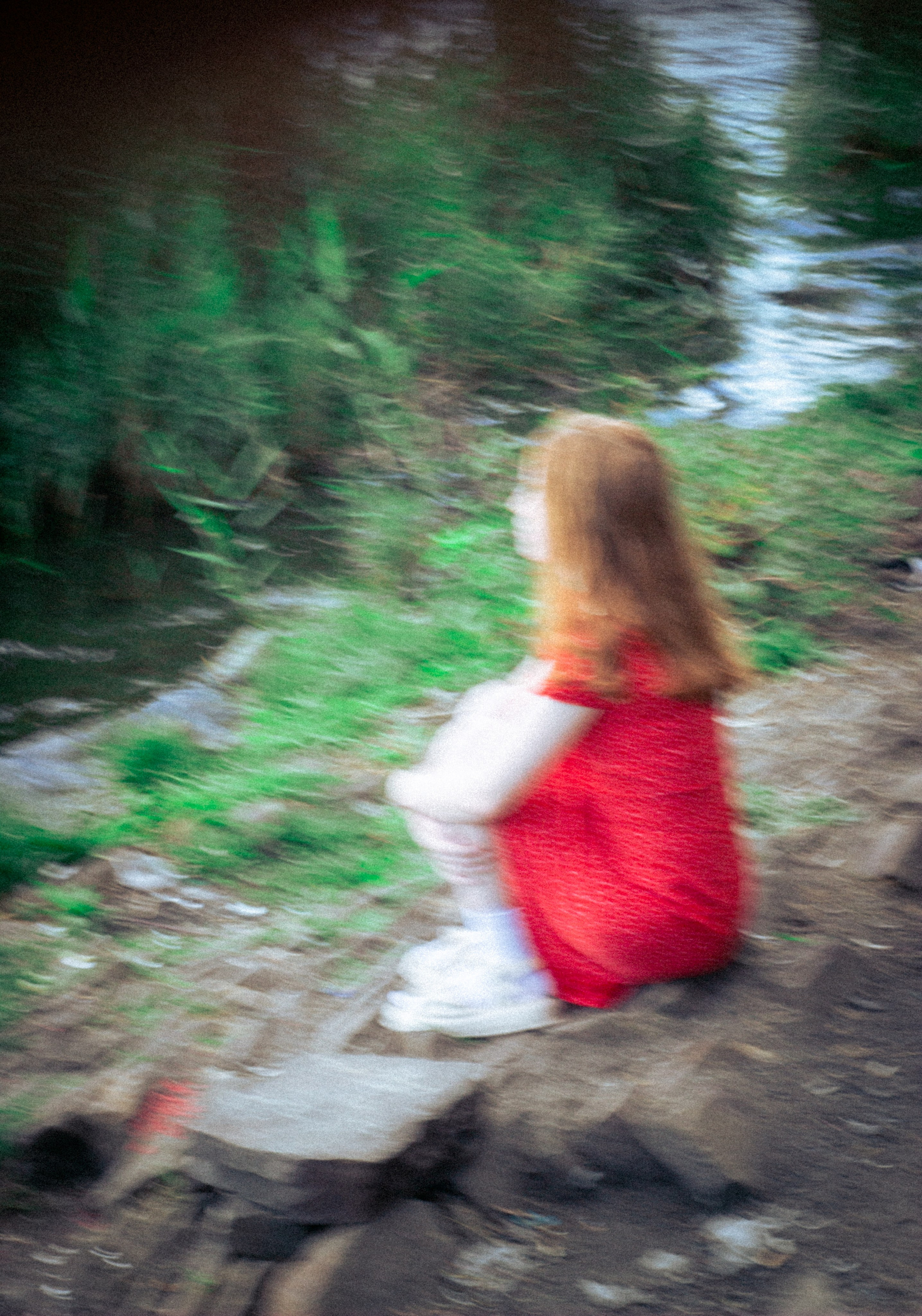 Платье в горошек. • Фотограф Александра Светозар Алчевск •