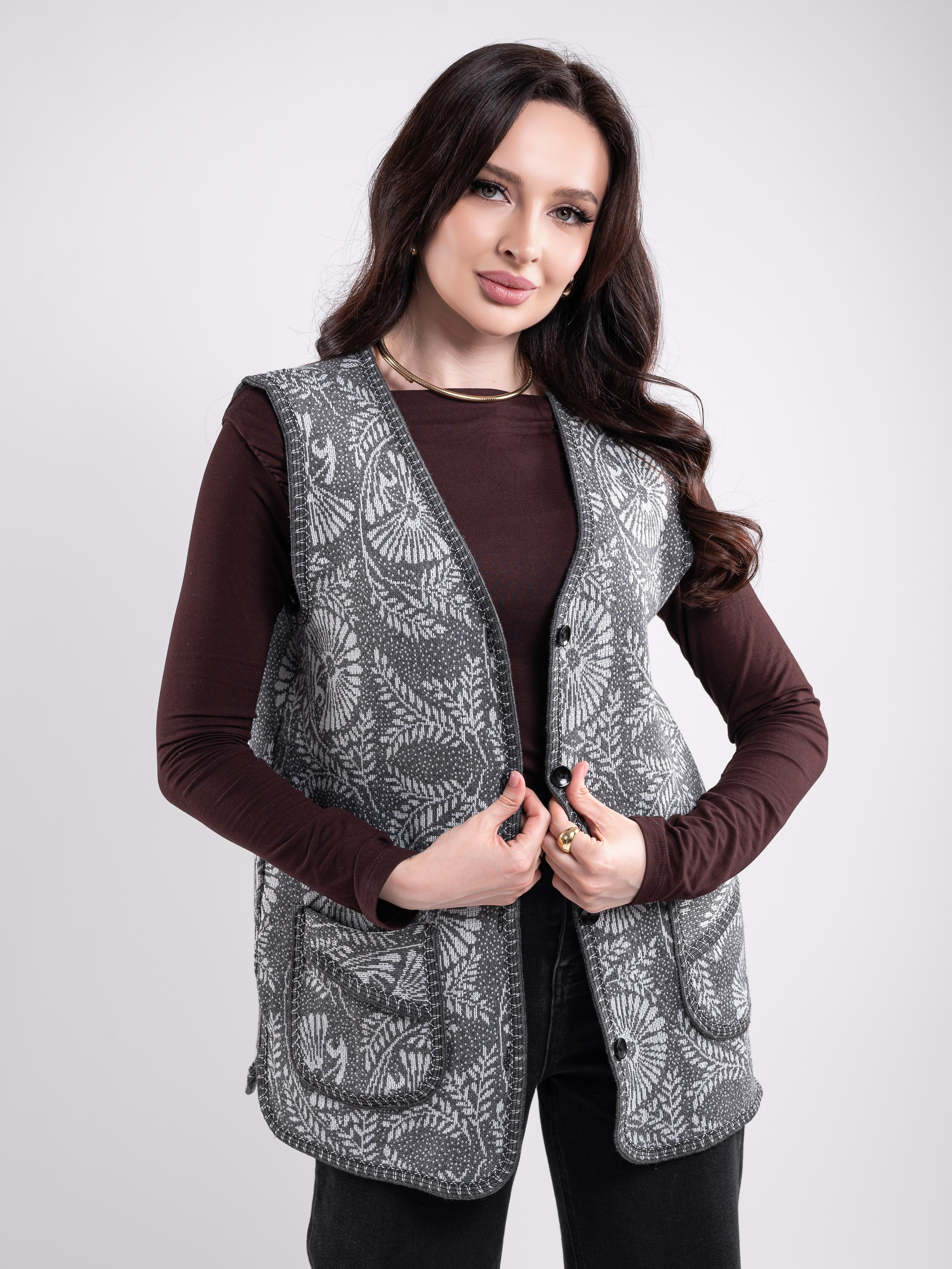 Жилеты. Предметный фотограф, фото для маркетплейсов Пятигорск, КМВ