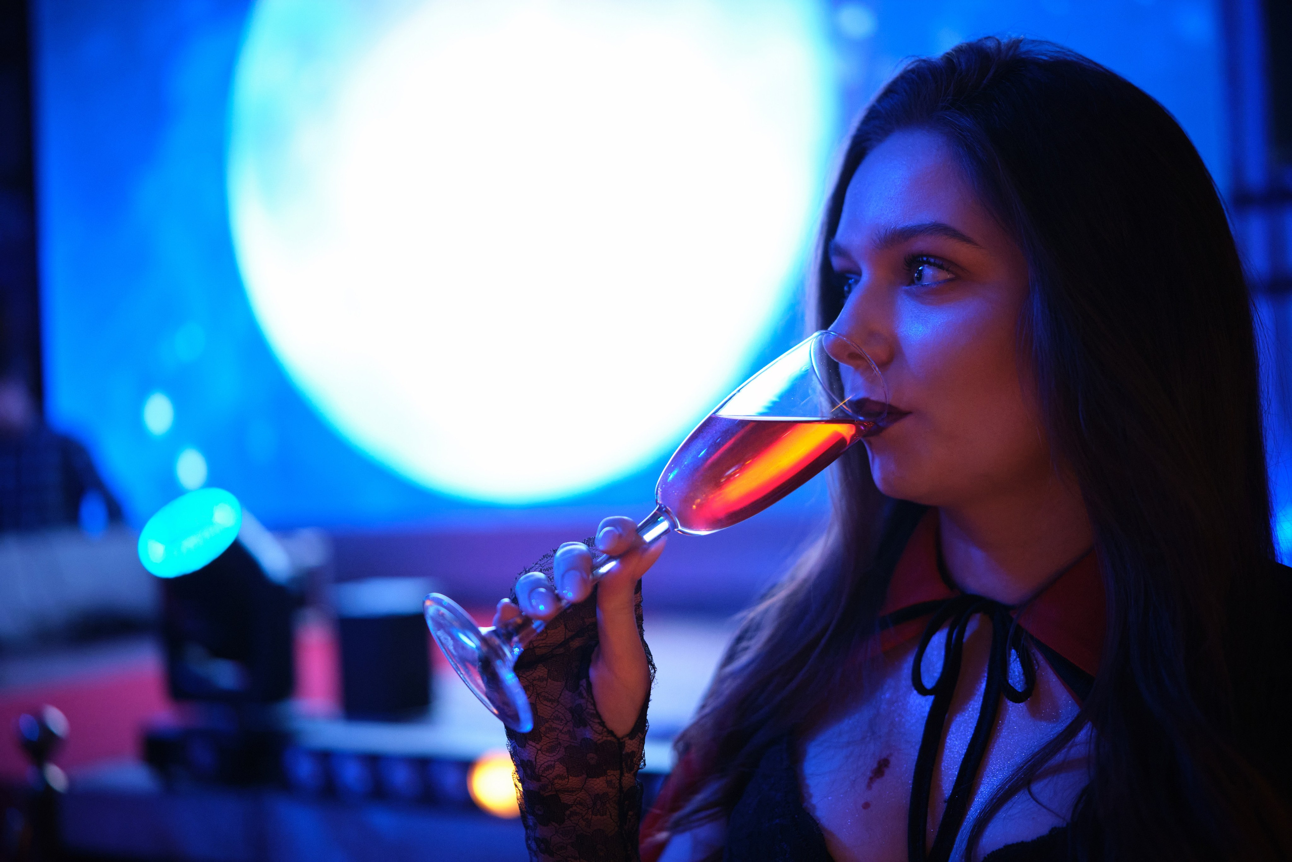 Бал вампиров в гастропабе Особняк. Репортажный фотограф Дмитрий Литвинский. Минск, Беларусь, мир