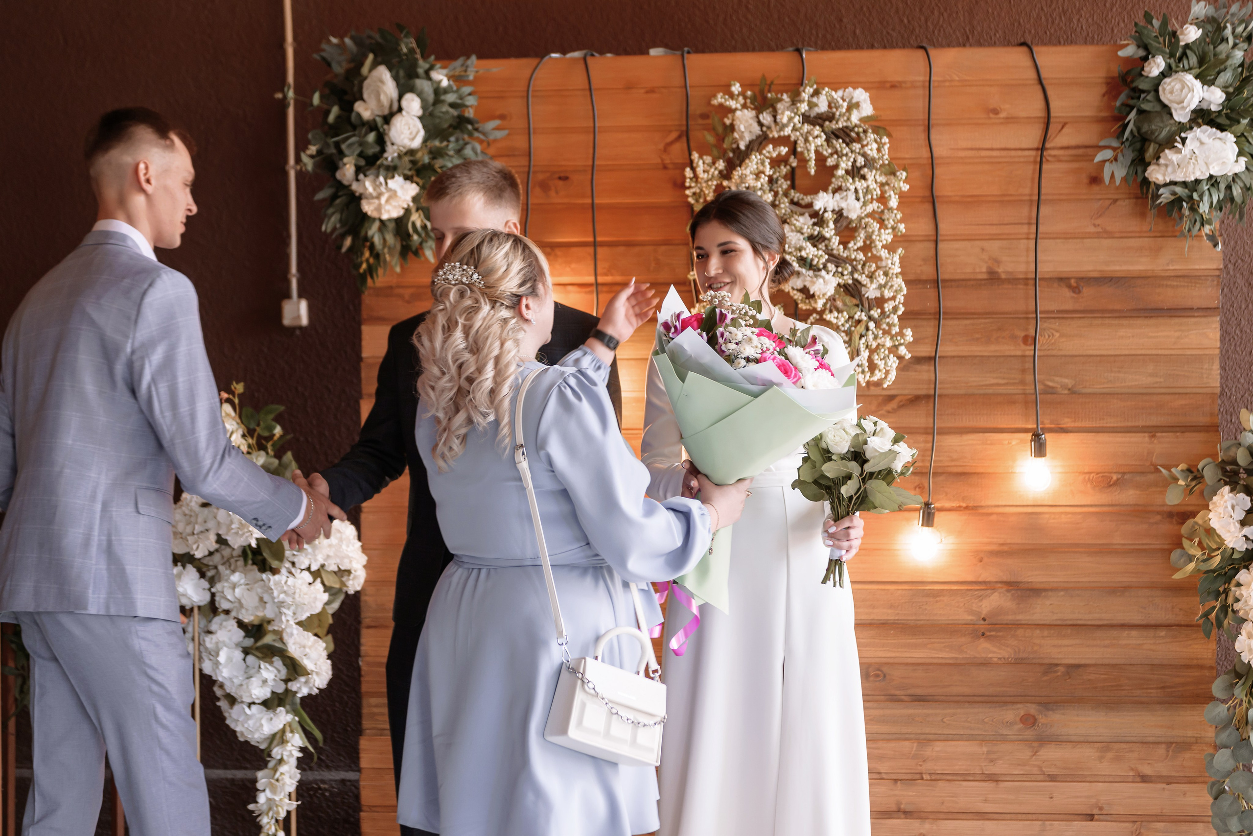 Эдуард и Виктория. Свадебный фотограф Белгород Валуйки Старый Оскол Воронеж