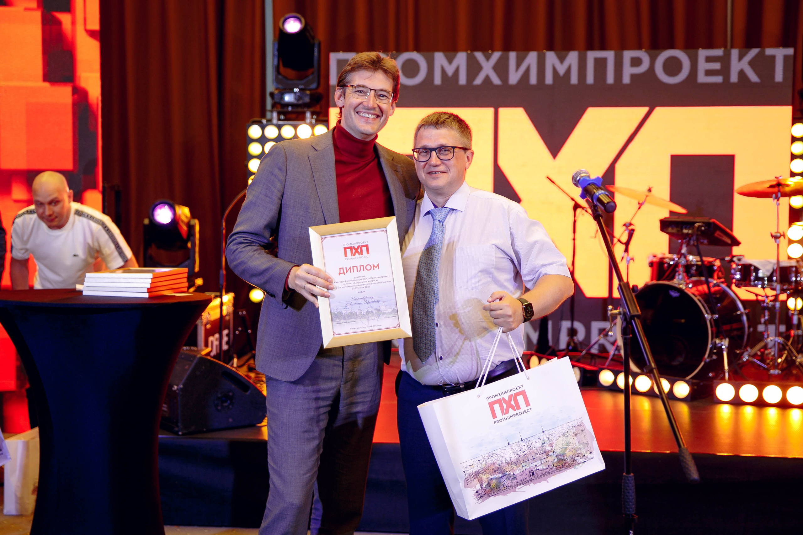 Банкет в «Азимуте». Ваш репортажный фотограф Артемий Антонов