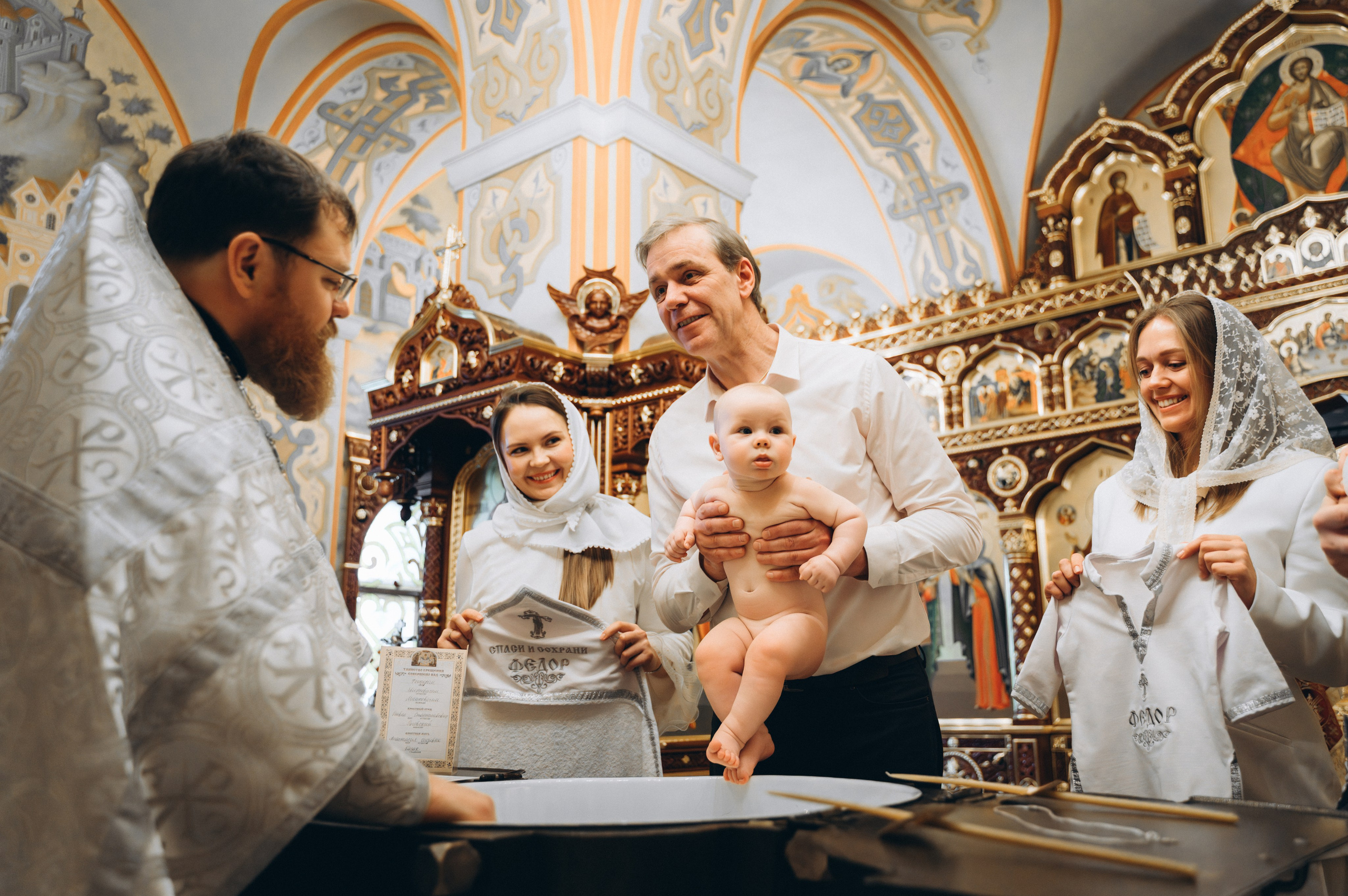 Крещение Фёдора (Храм Всех Святых) криптовый. Семейный фотограф в Минске Дарья Дреко