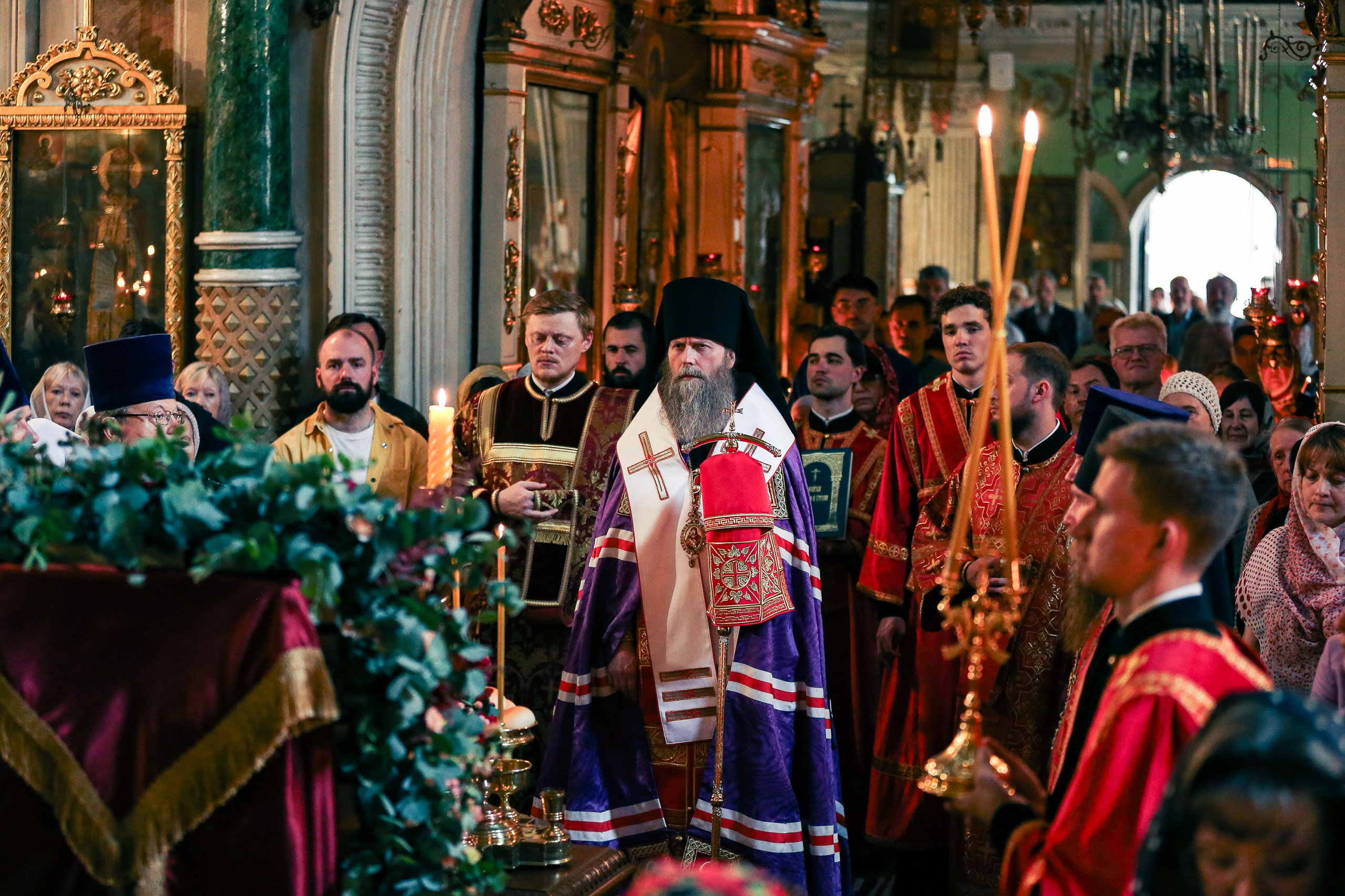 Всенощное бдение в канун престольного праздника храма Иоанна Воина. DMITRY MOISEENKO — фотограф, художник, топ-стилист