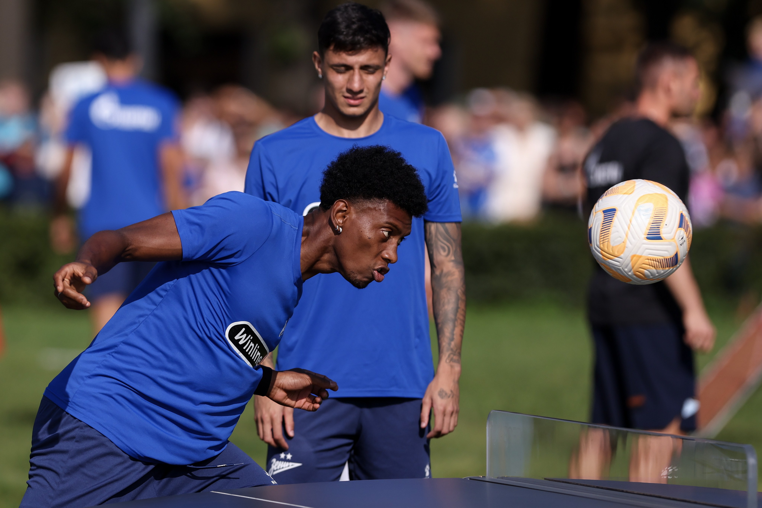 Открытая тренировка ФК «Зенит» Санкт-Петербург. Спортивный и репортажный фотограф Антон Тереханов