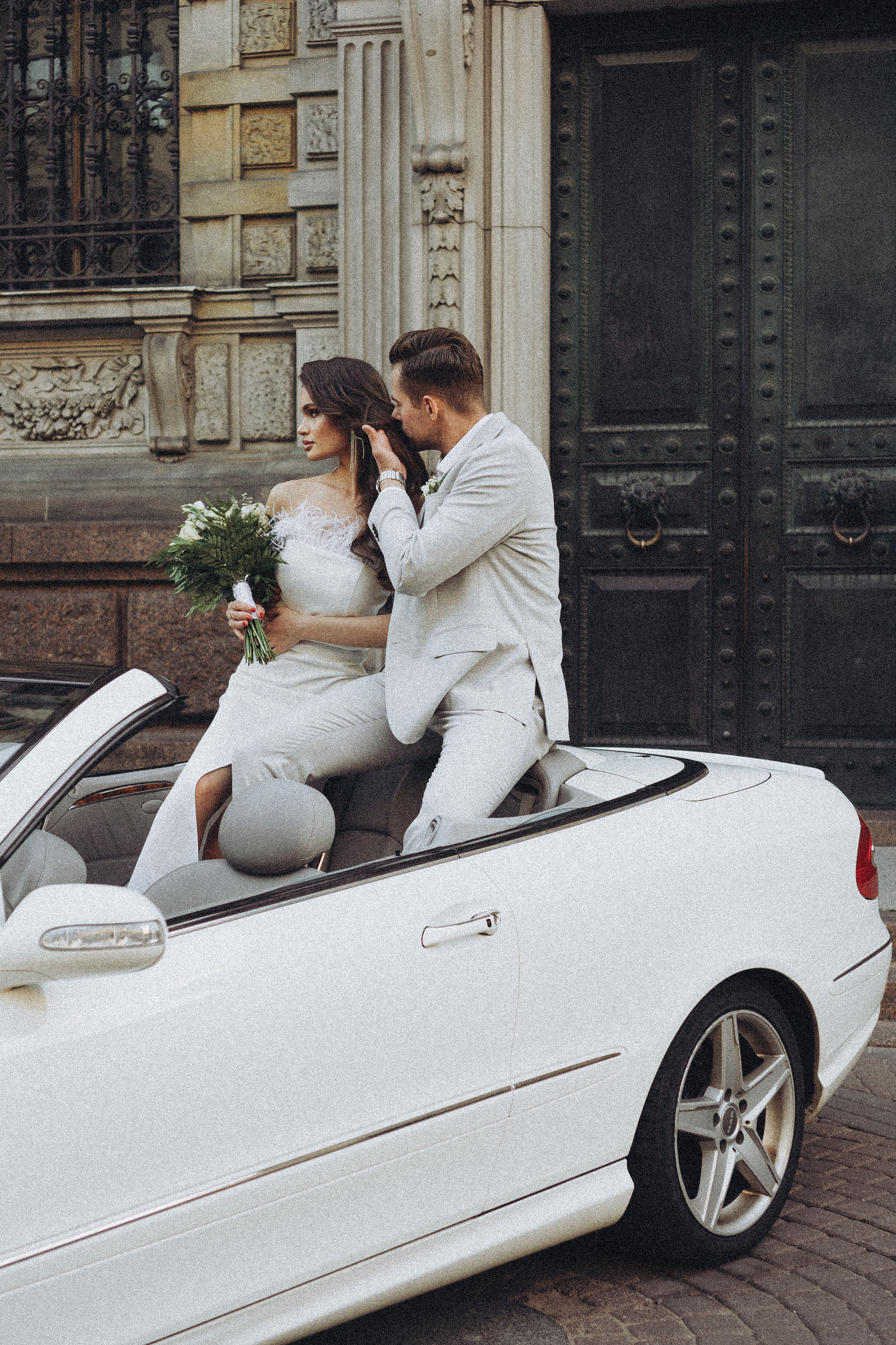 Свадебная сьемка у академии Штиглица. Профессиональный фотограф, Санкт-Петербург — Виктория Богомолова