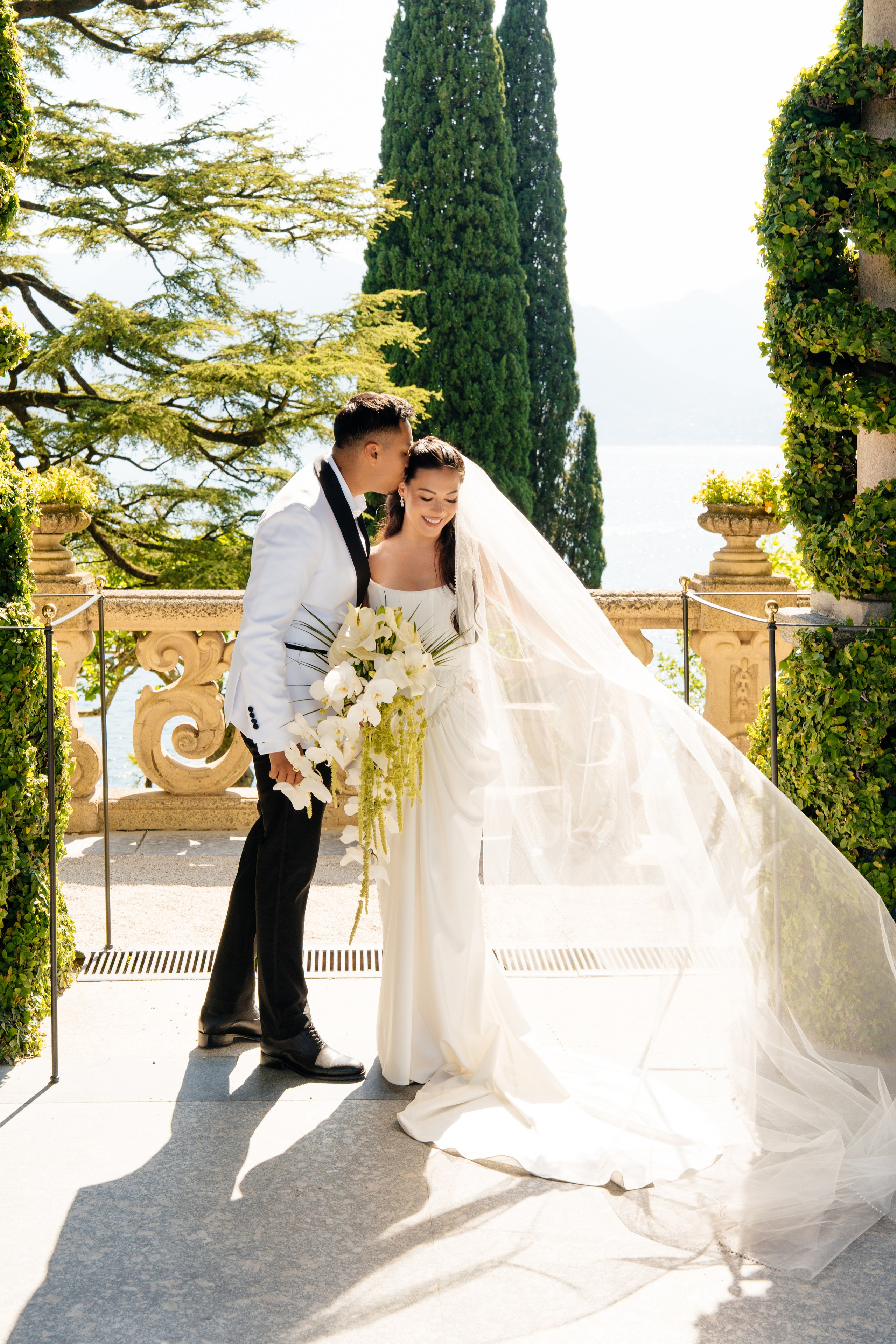 Lake Como Wedding Day. Valeria Coconova Photographer Italy Como Milan