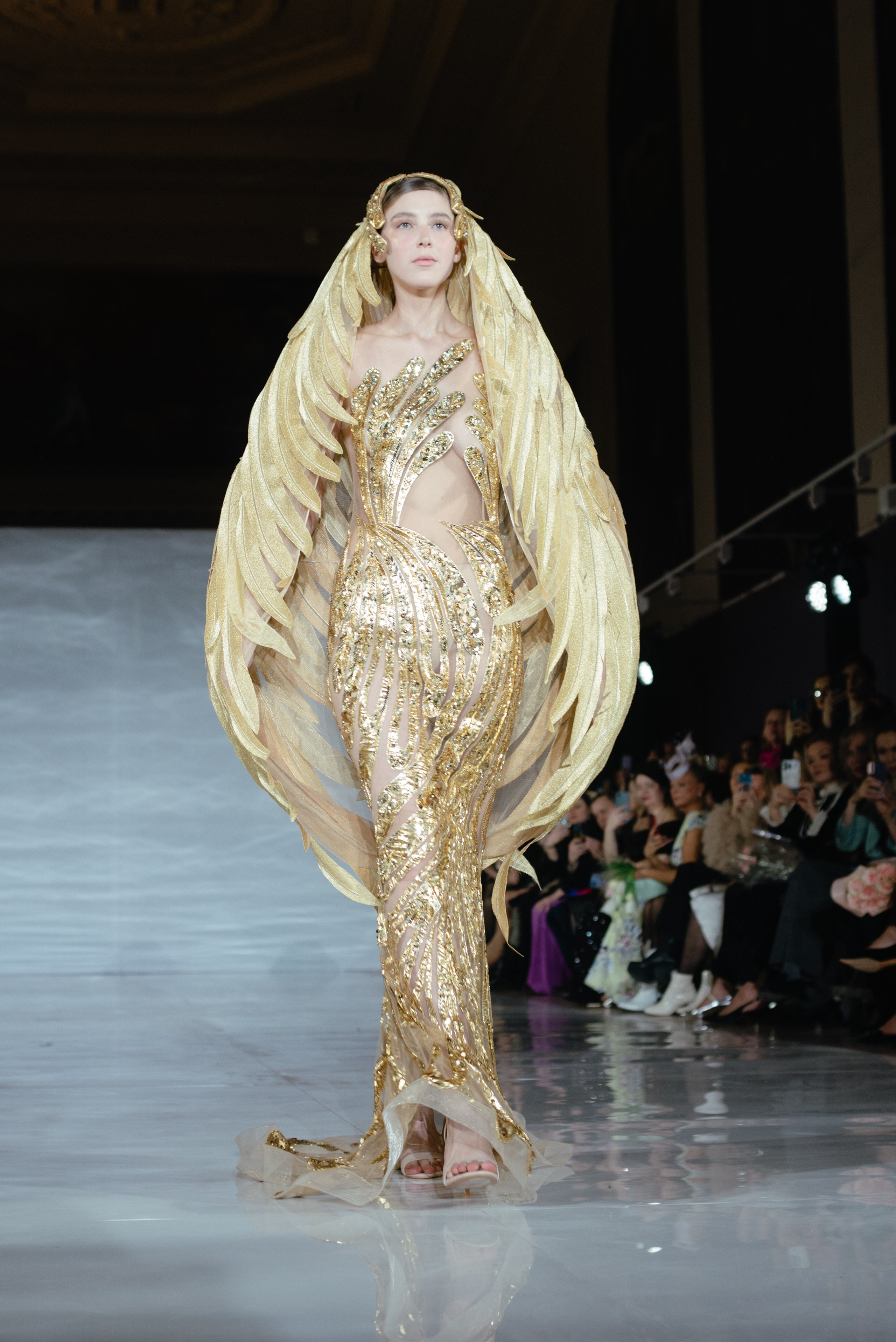 PODIUM SEASONS 2024 • YANINA. Фотограф Элина Брусенцева