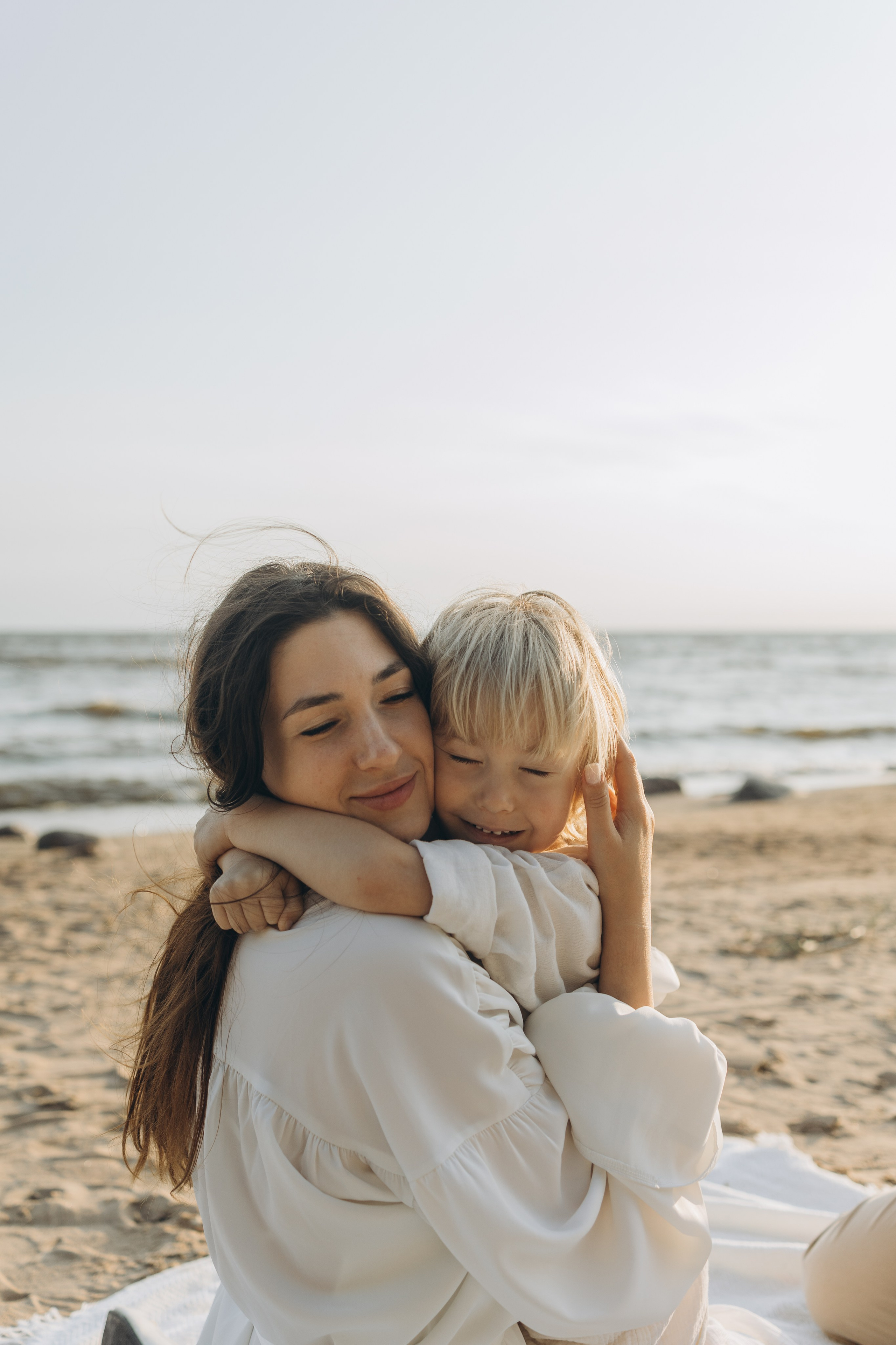 Эмилия, Дмитрий и Демид на Финском заливе. Семейный фотограф в Москве Виктория Ястребинская