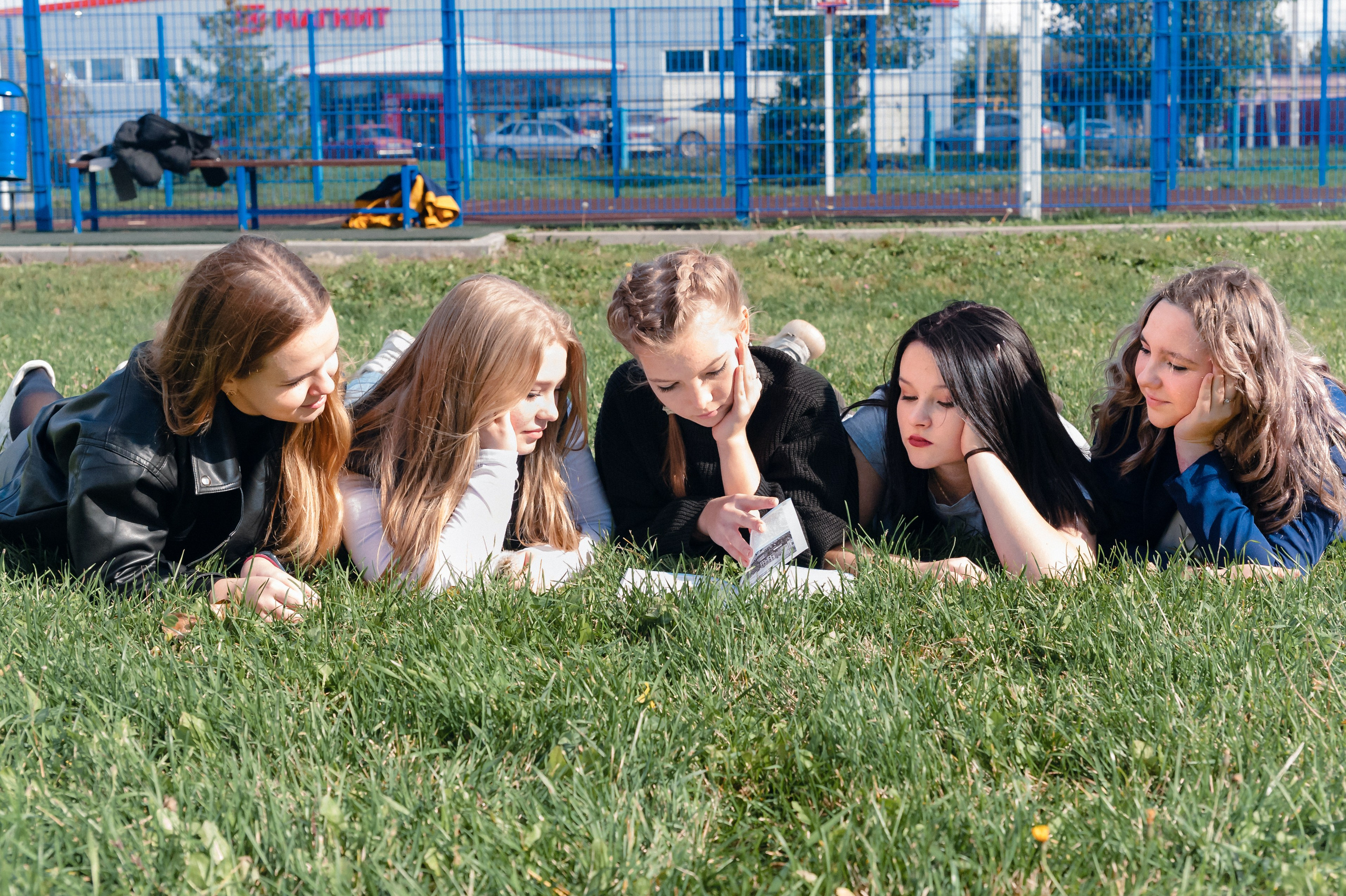 Друзья. Выпускные альбомы. Фотограф Ксения Борисова
