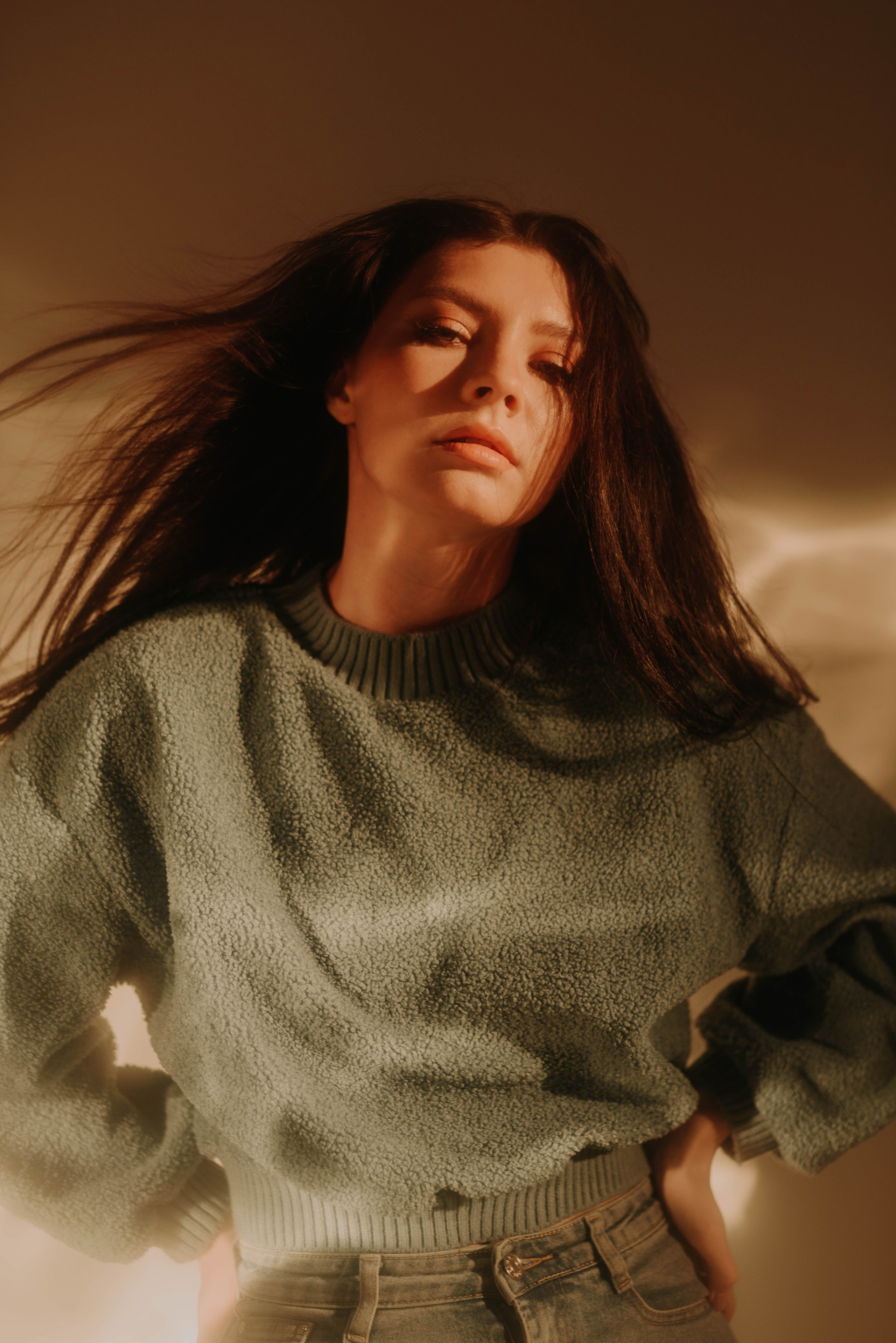 Студийный фотограф в Санкт-Петербурге, фотосессии с дополнительным освещением, фотостудии СПб